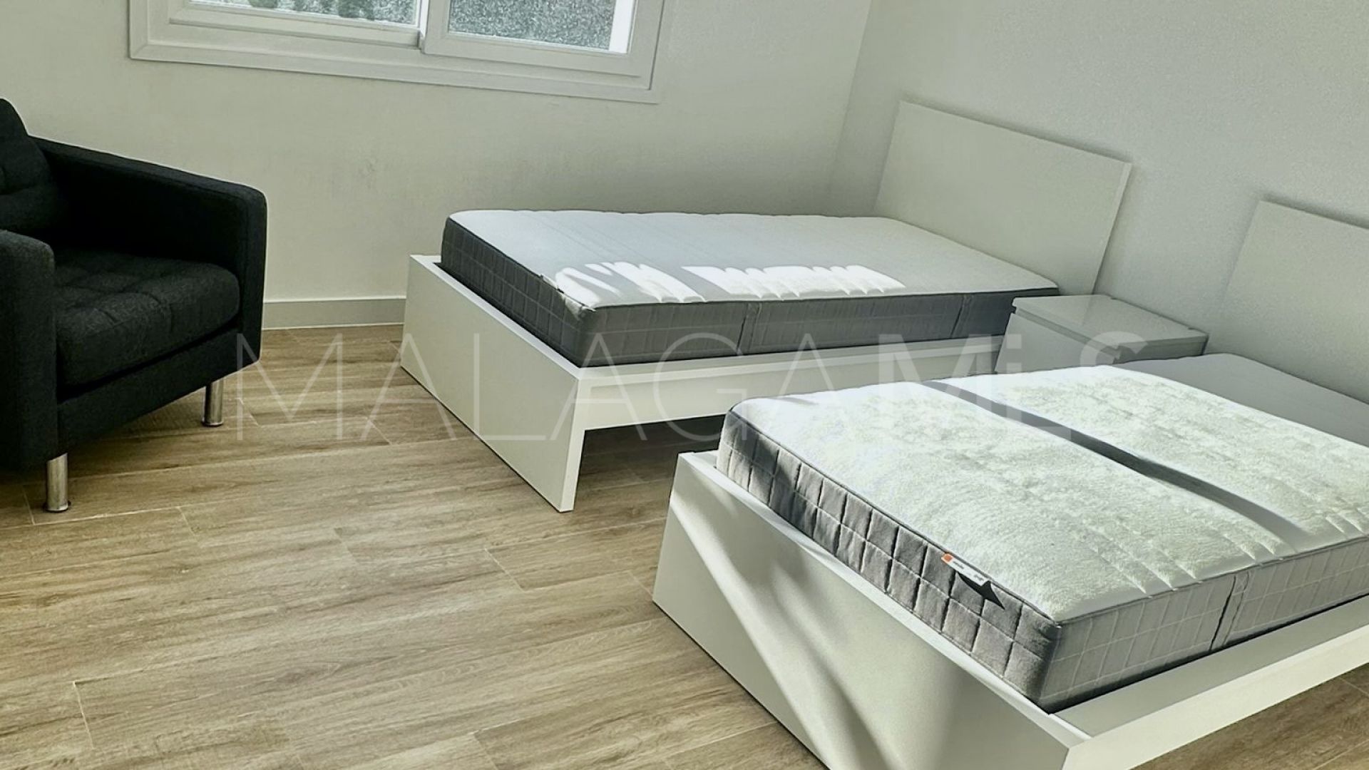 For sale Alcazaba Lagoon 2 bedrooms ground floor apartment