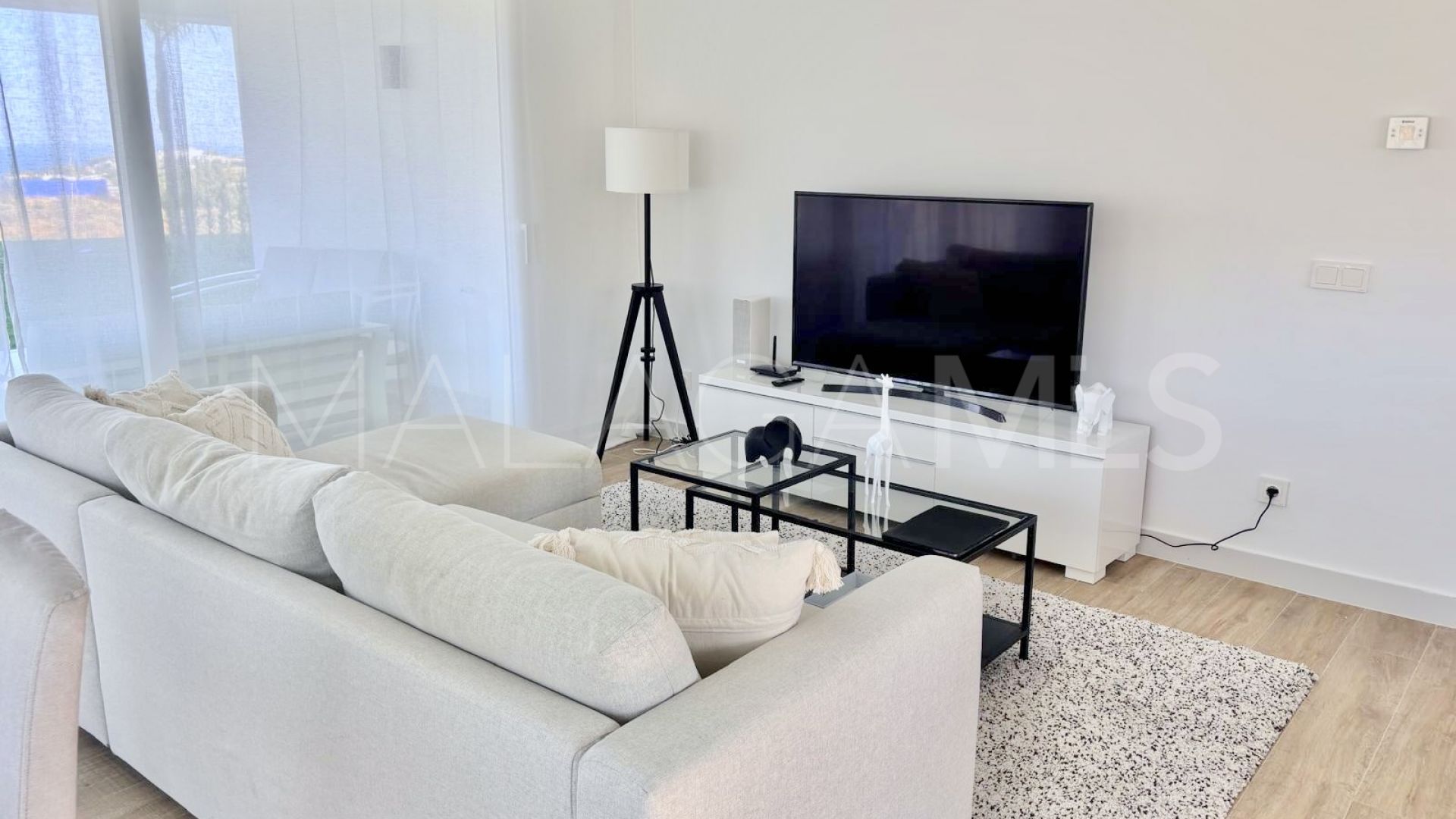 For sale Alcazaba Lagoon 2 bedrooms ground floor apartment