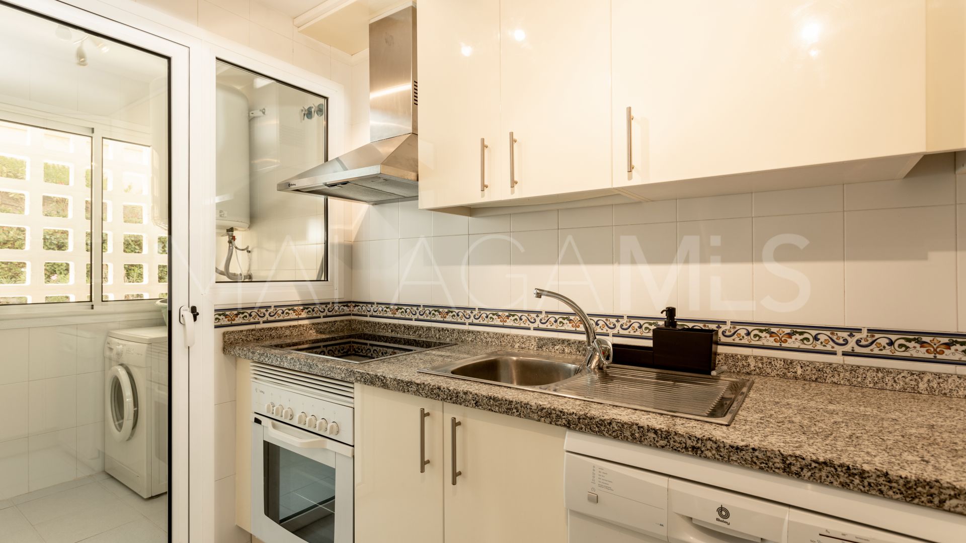 Lägenhet for sale in Duquesa Village