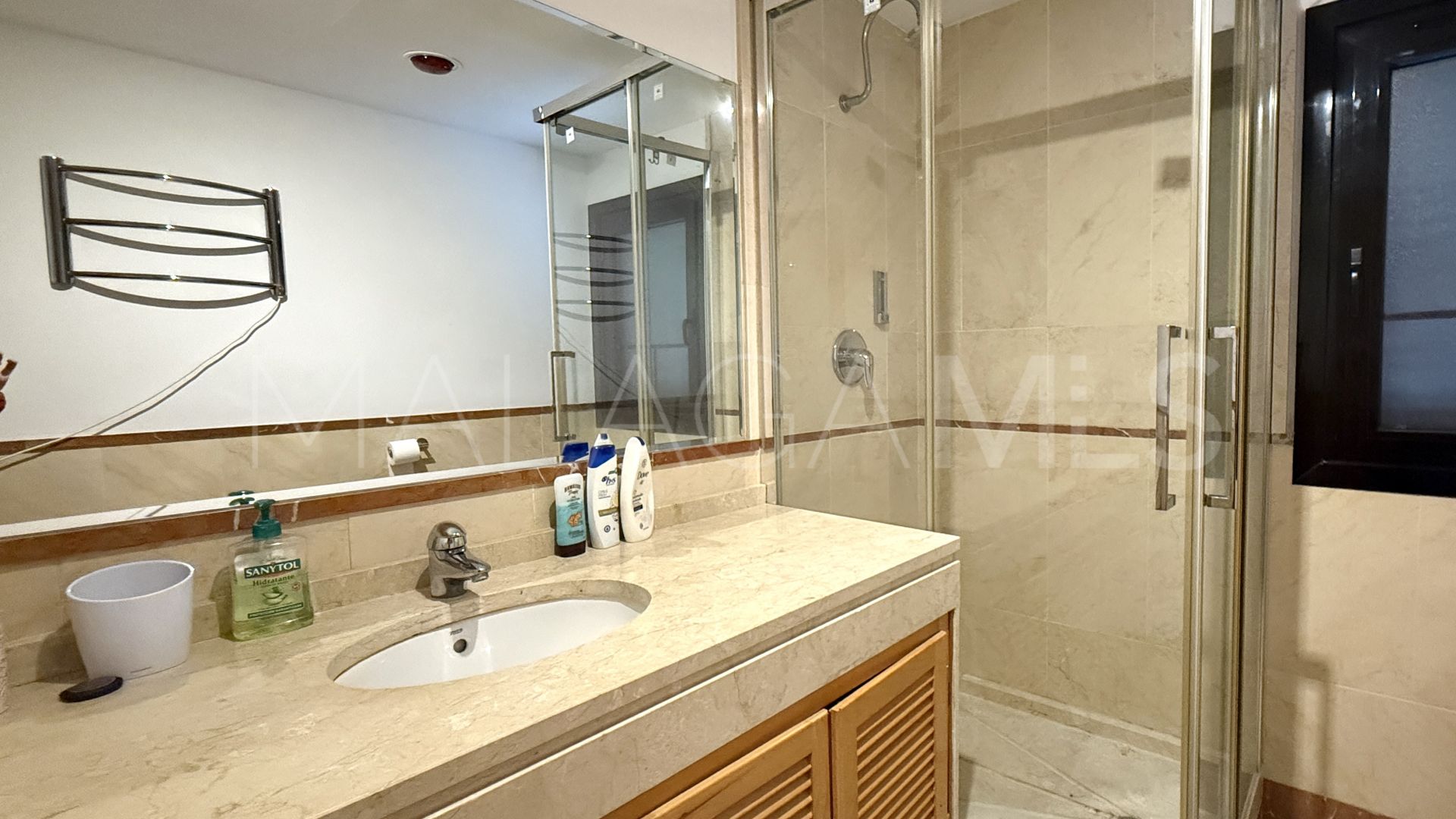 Apartment in Las Mimosas for sale