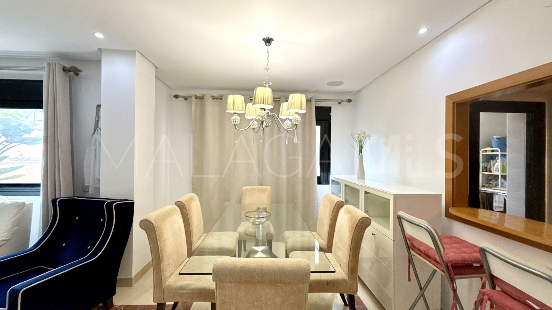 Apartment in Las Mimosas for sale