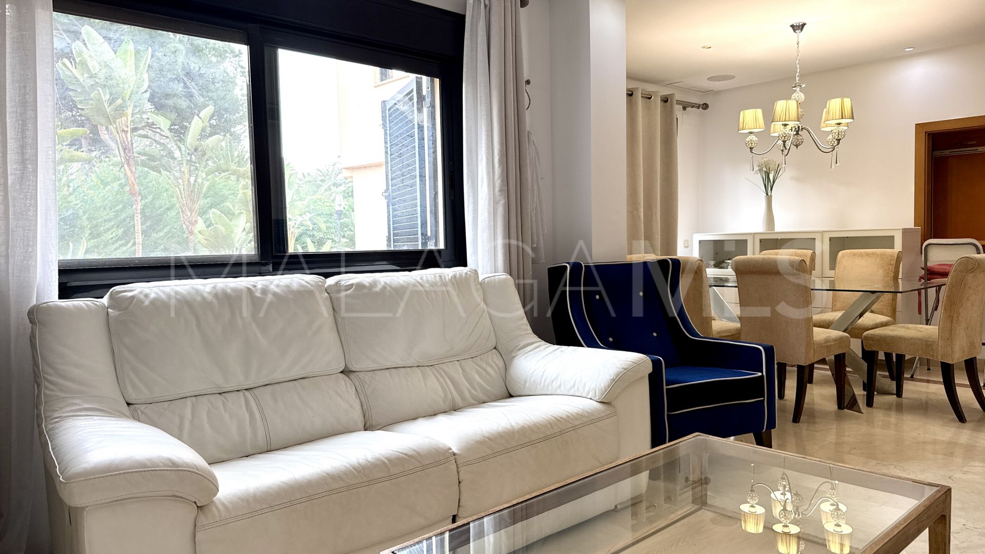 Apartment in Las Mimosas for sale