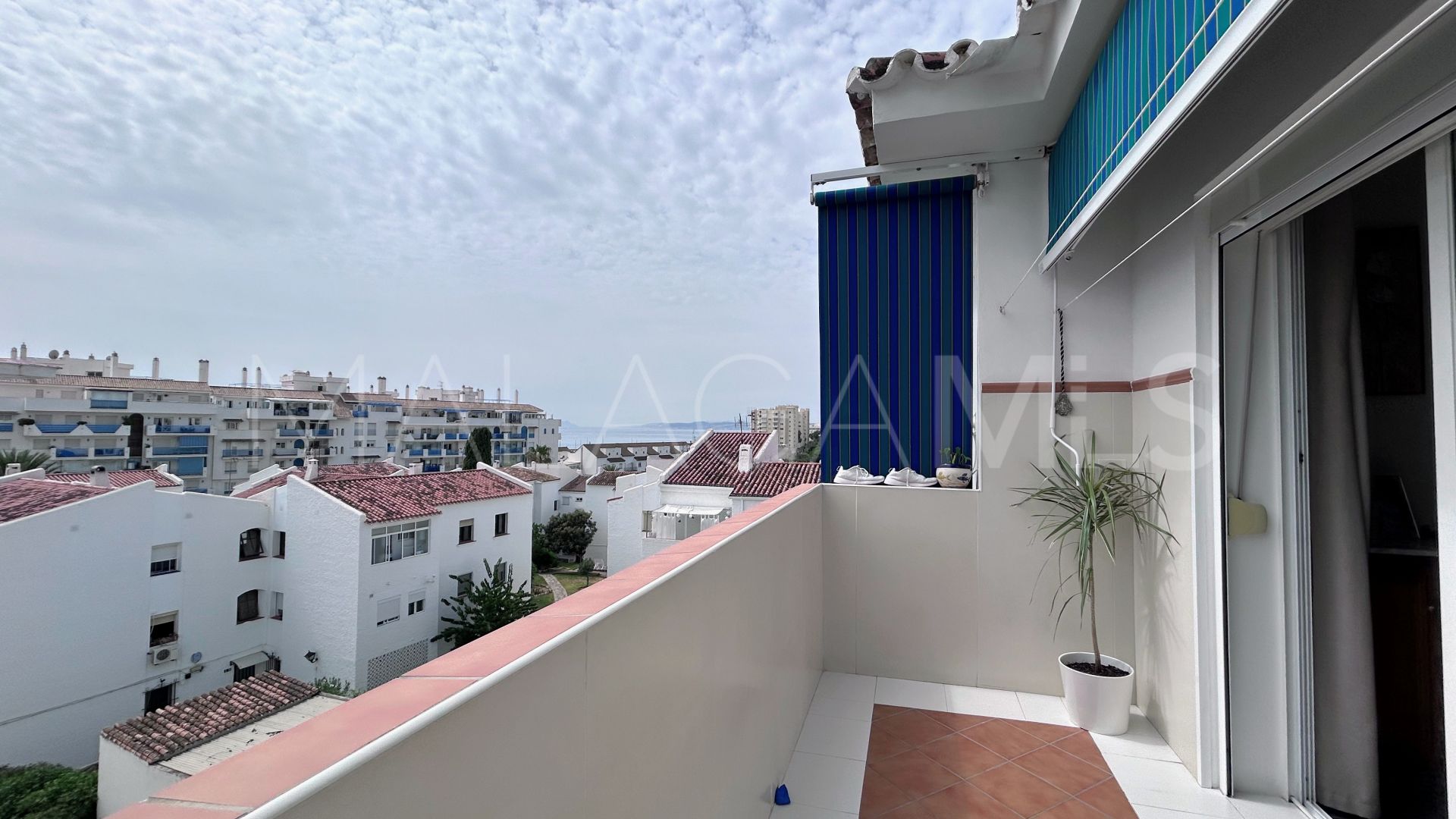 Estepona apartment for sale