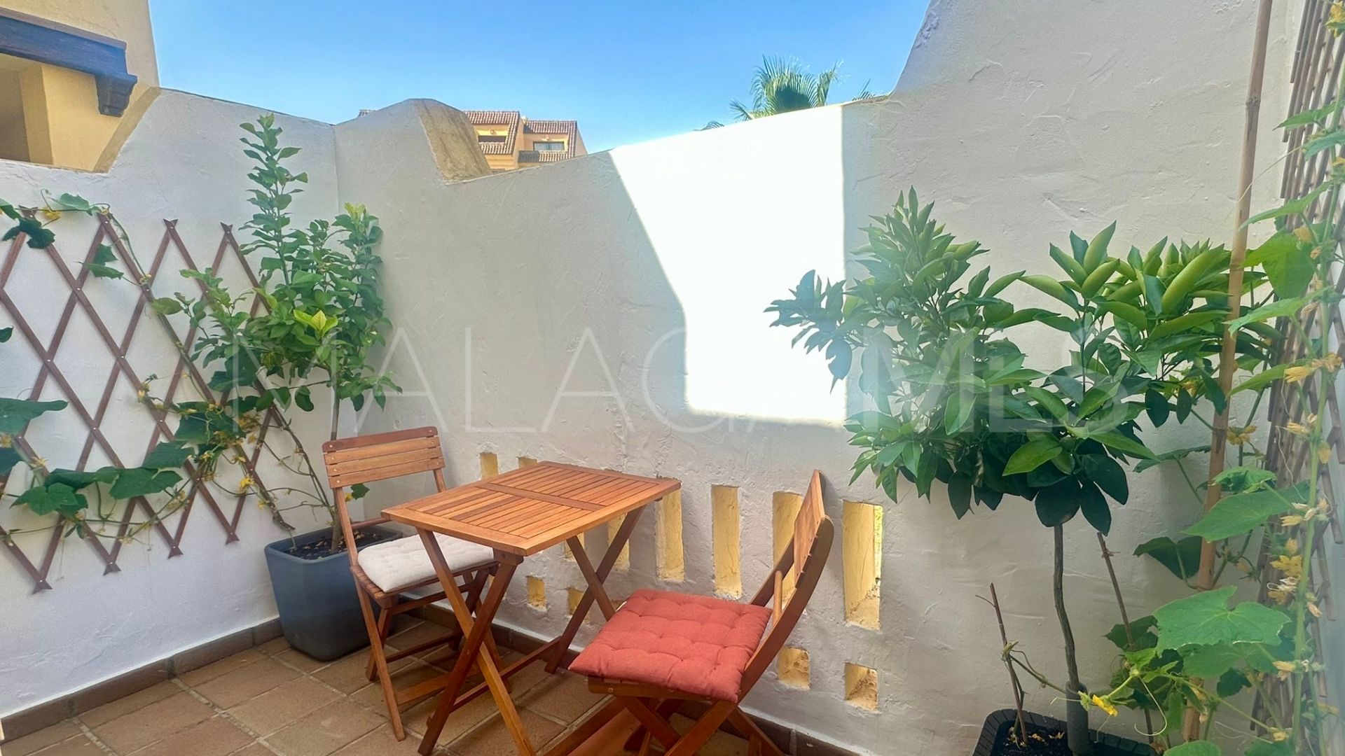 Takvåning for sale in Duquesa Village