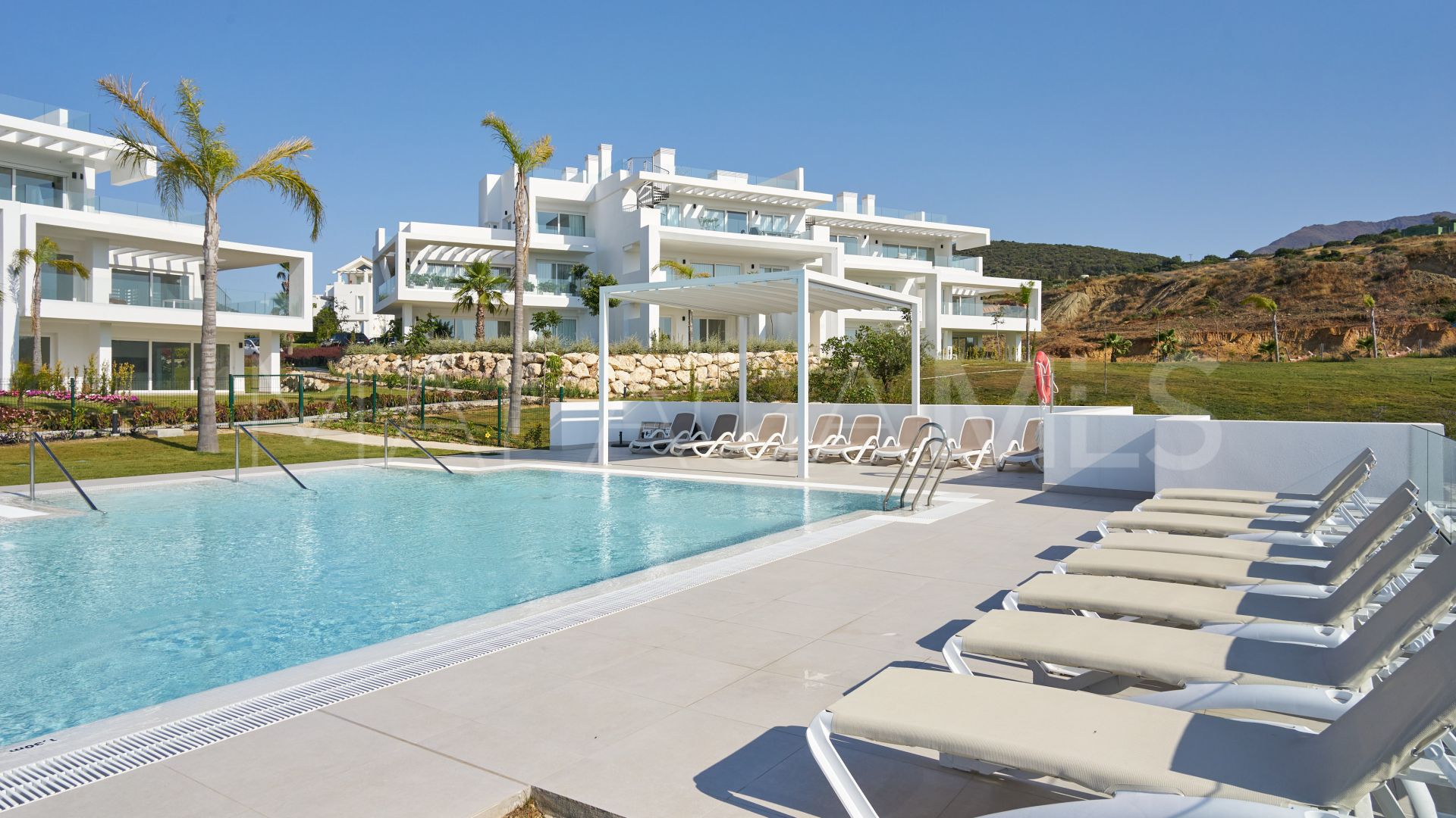 Takvåning for sale in Alcazaba Lagoon