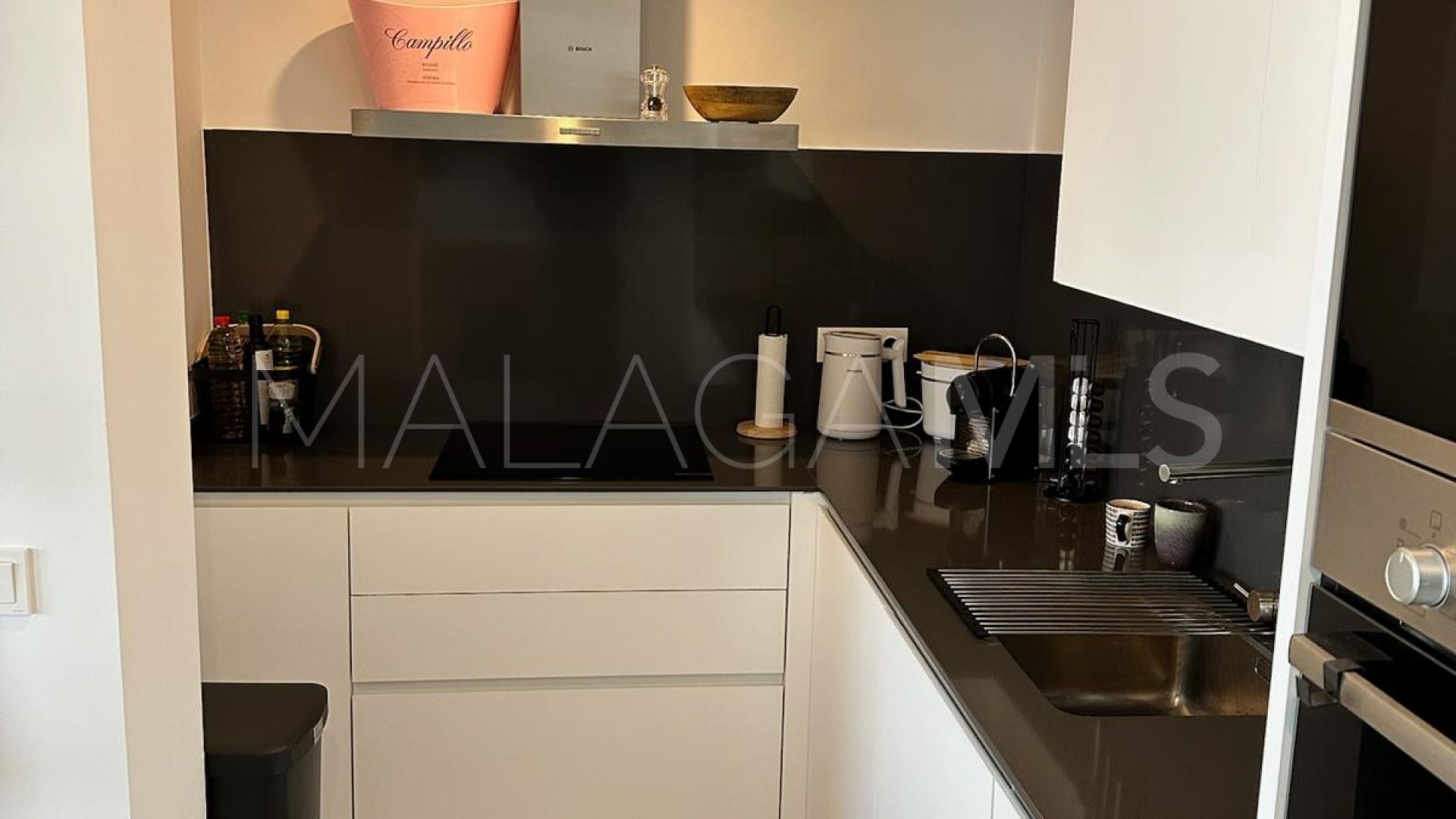 Takvåning for sale in Alcazaba Lagoon