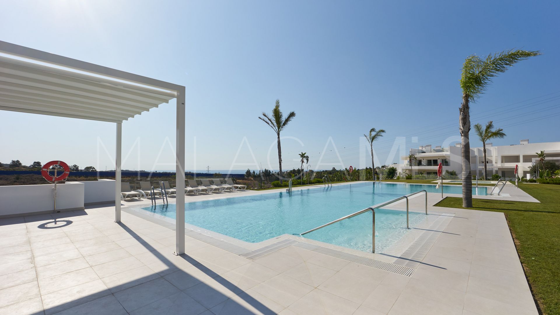 Buy Ático in Alcazaba Lagoon