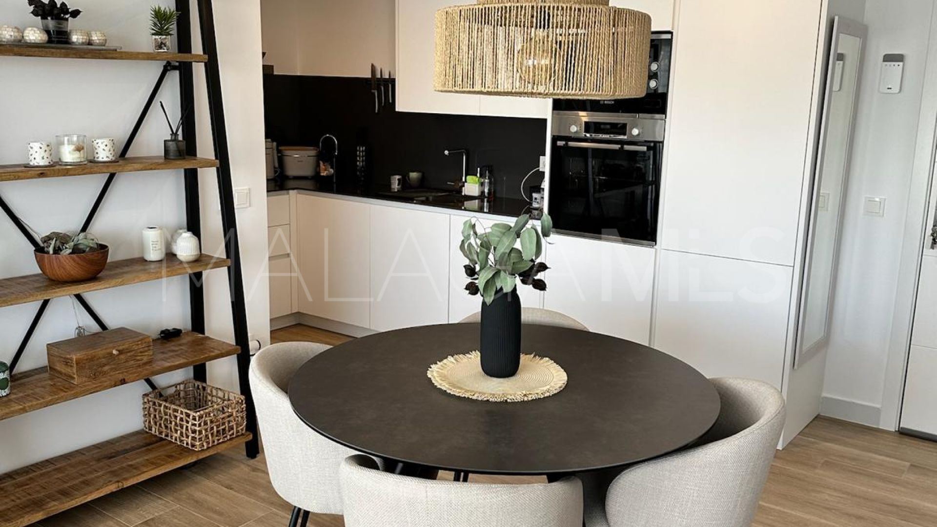 Takvåning for sale in Alcazaba Lagoon