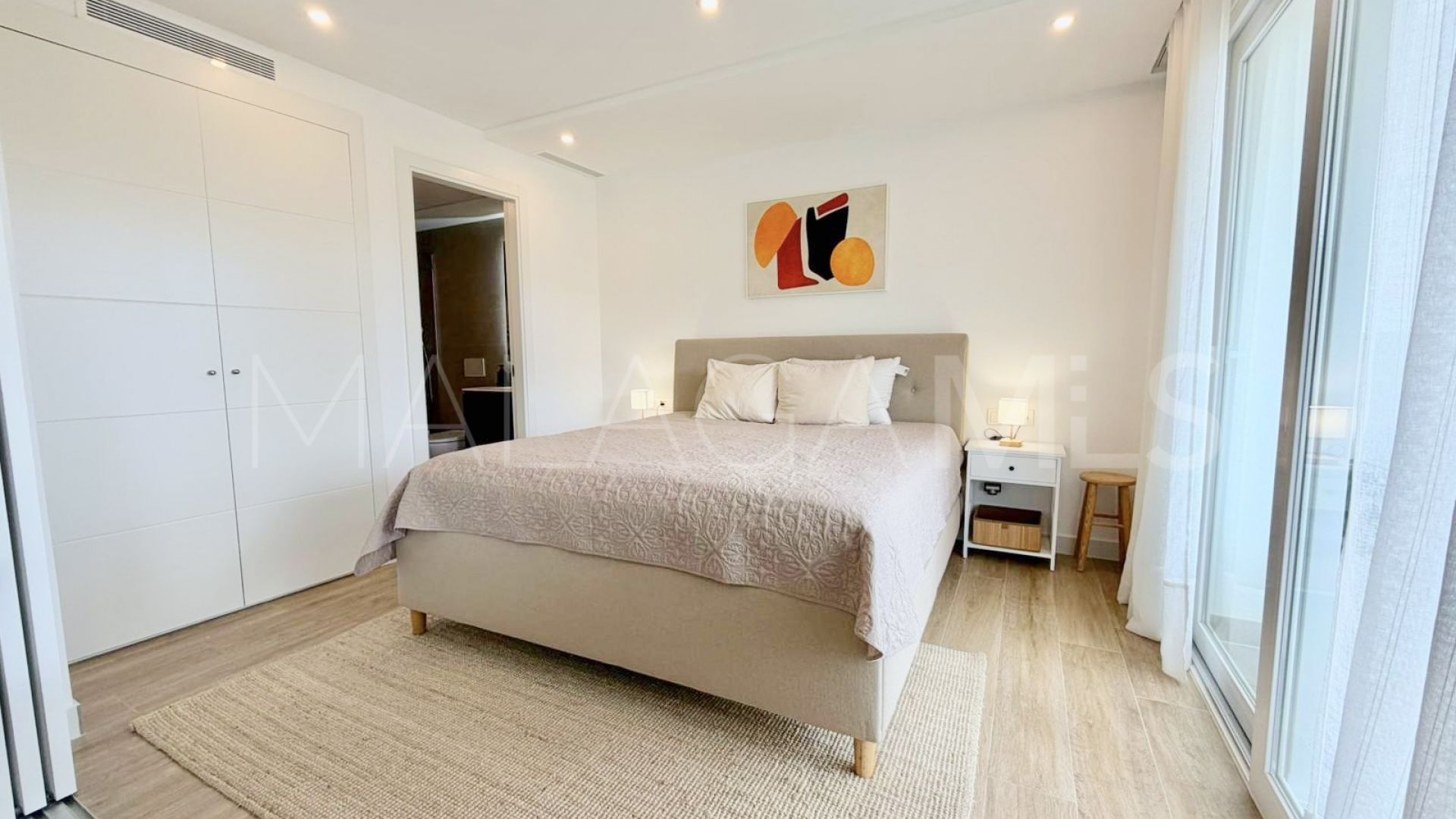 Buy Ático in Alcazaba Lagoon