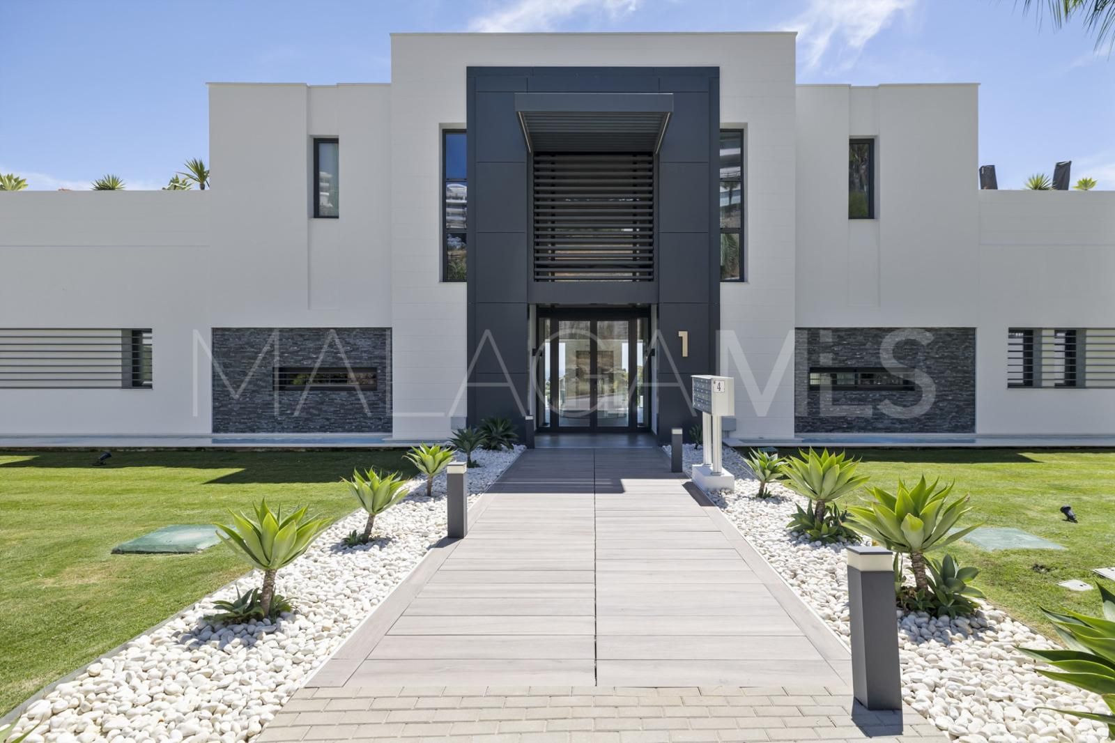 Appartement rez de chaussée for sale in Aqualina