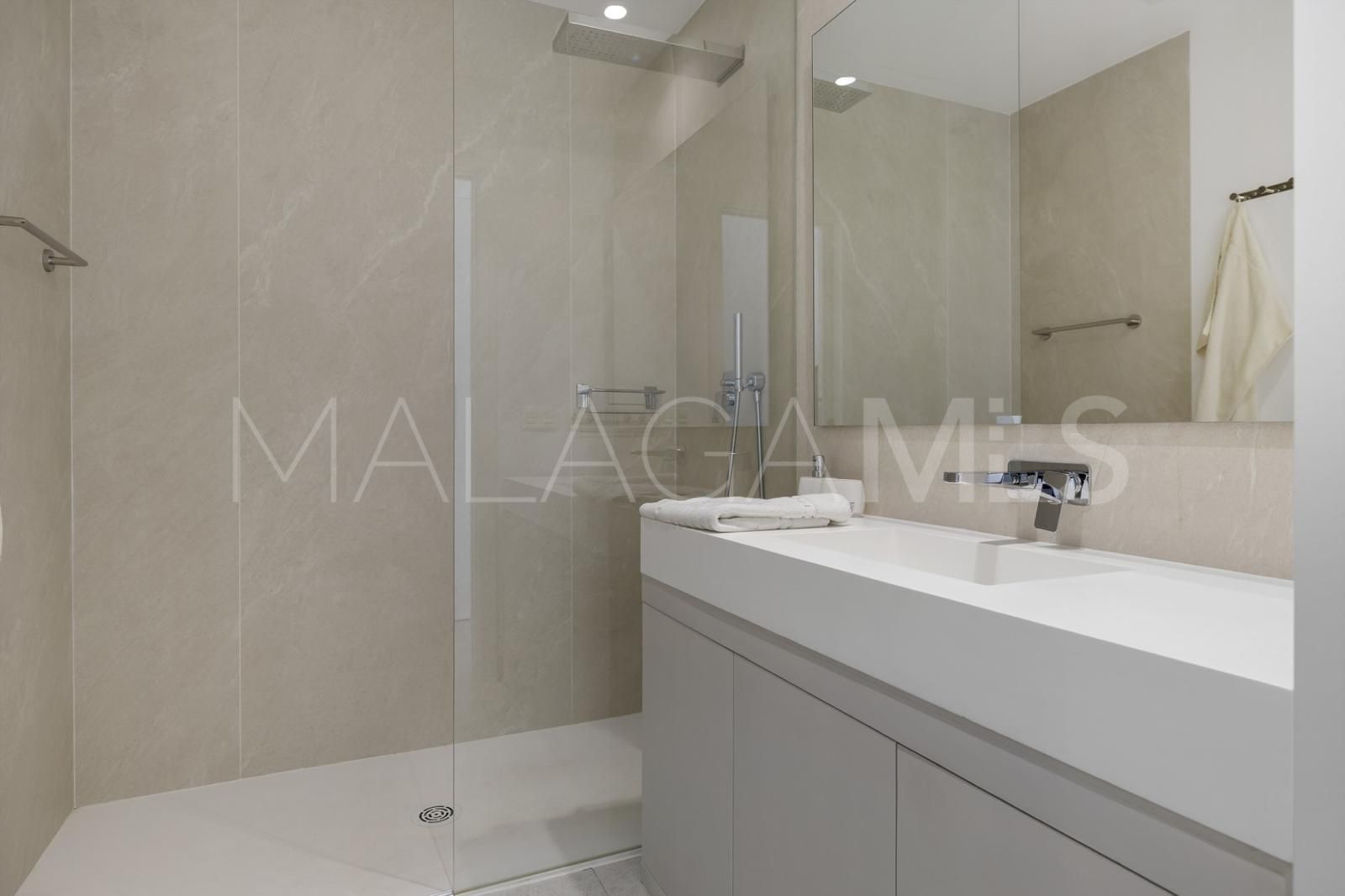 Appartement rez de chaussée for sale in Aqualina