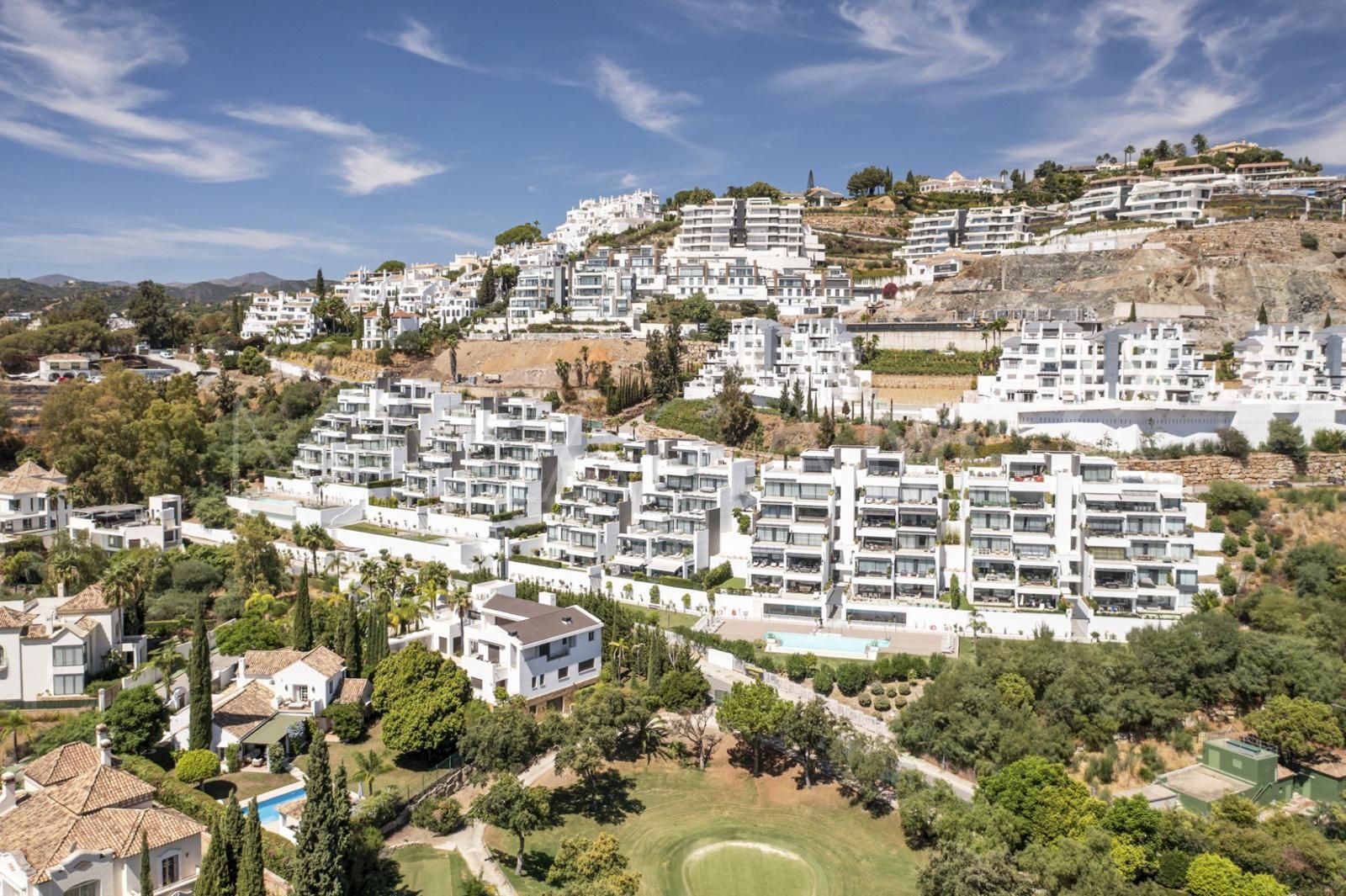 Appartement rez de chaussée for sale in Aqualina