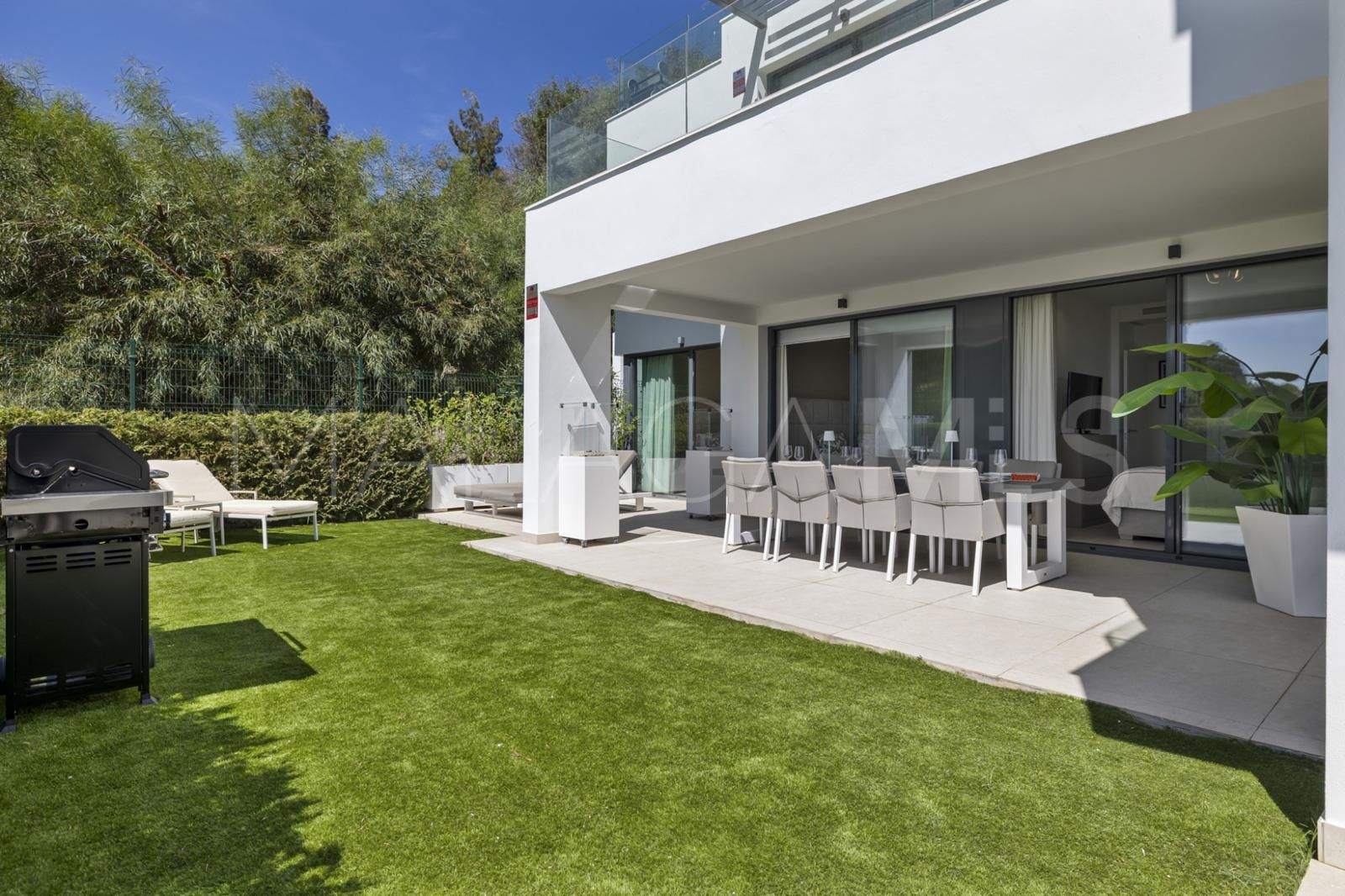 Appartement rez de chaussée for sale in Aqualina
