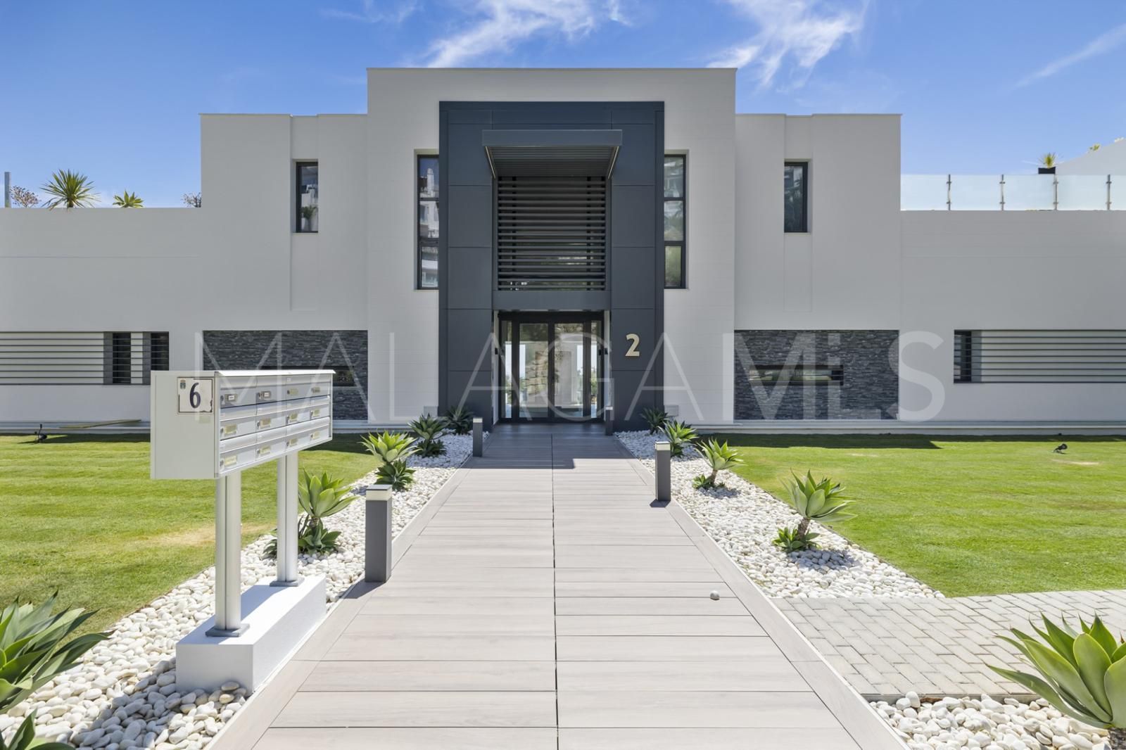 Appartement rez de chaussée for sale in Aqualina