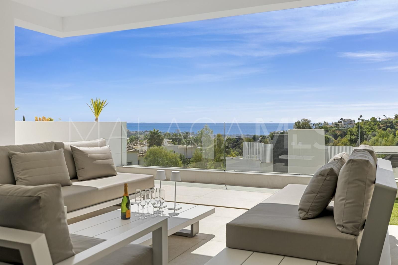 Appartement rez de chaussée for sale in Aqualina