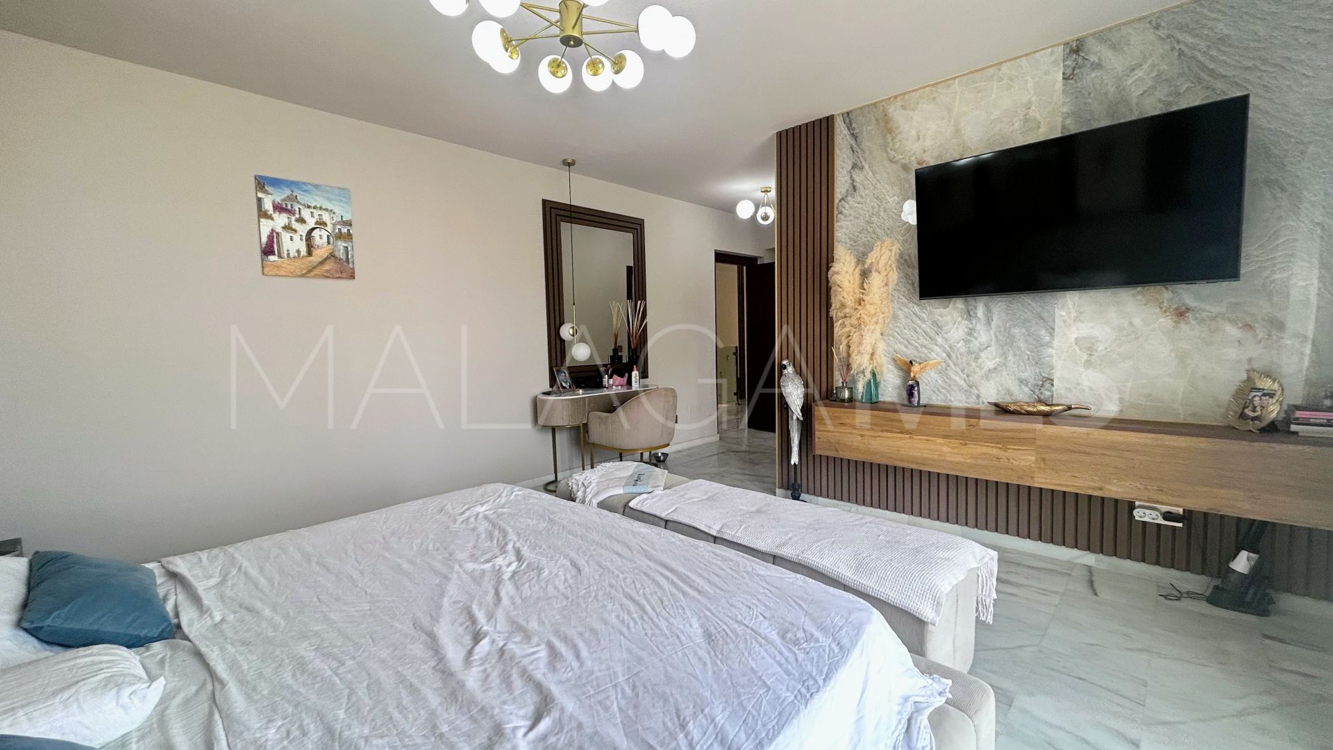 Villa for sale in Guadalmina Alta