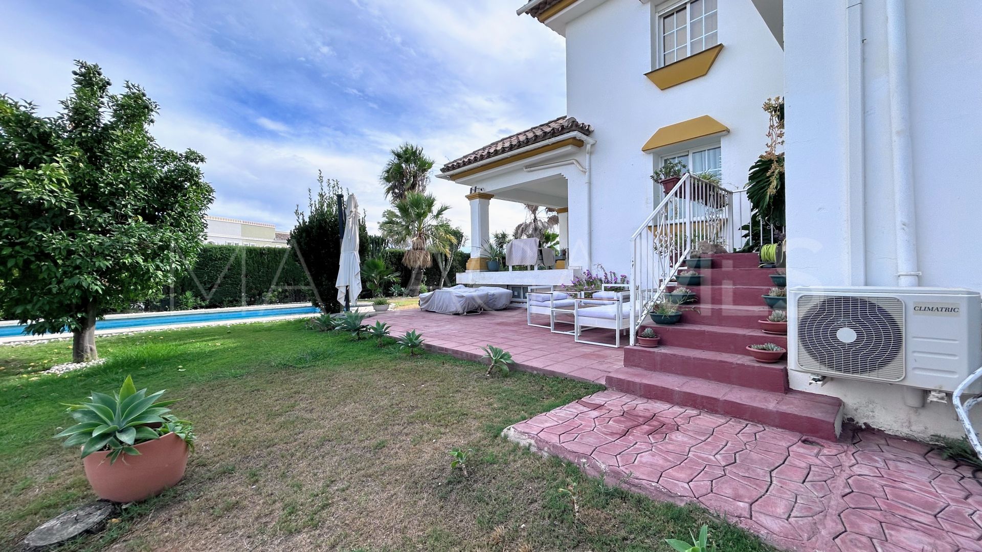 Villa for sale in Guadalmina Alta