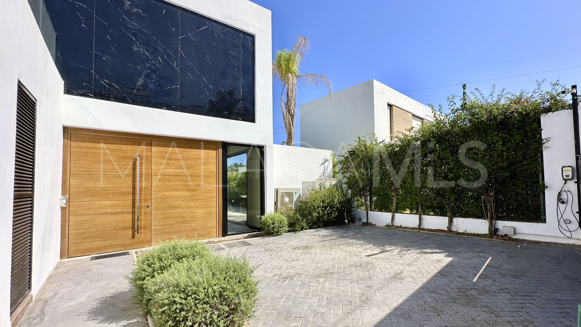 Villa for sale in El Campanario