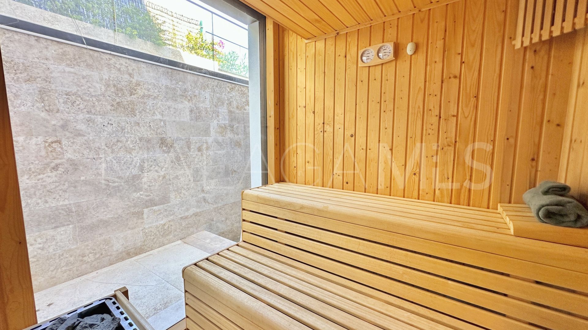 Villa for sale in El Campanario