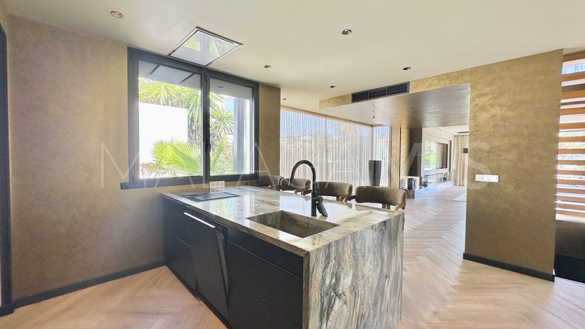 Villa for sale in El Campanario