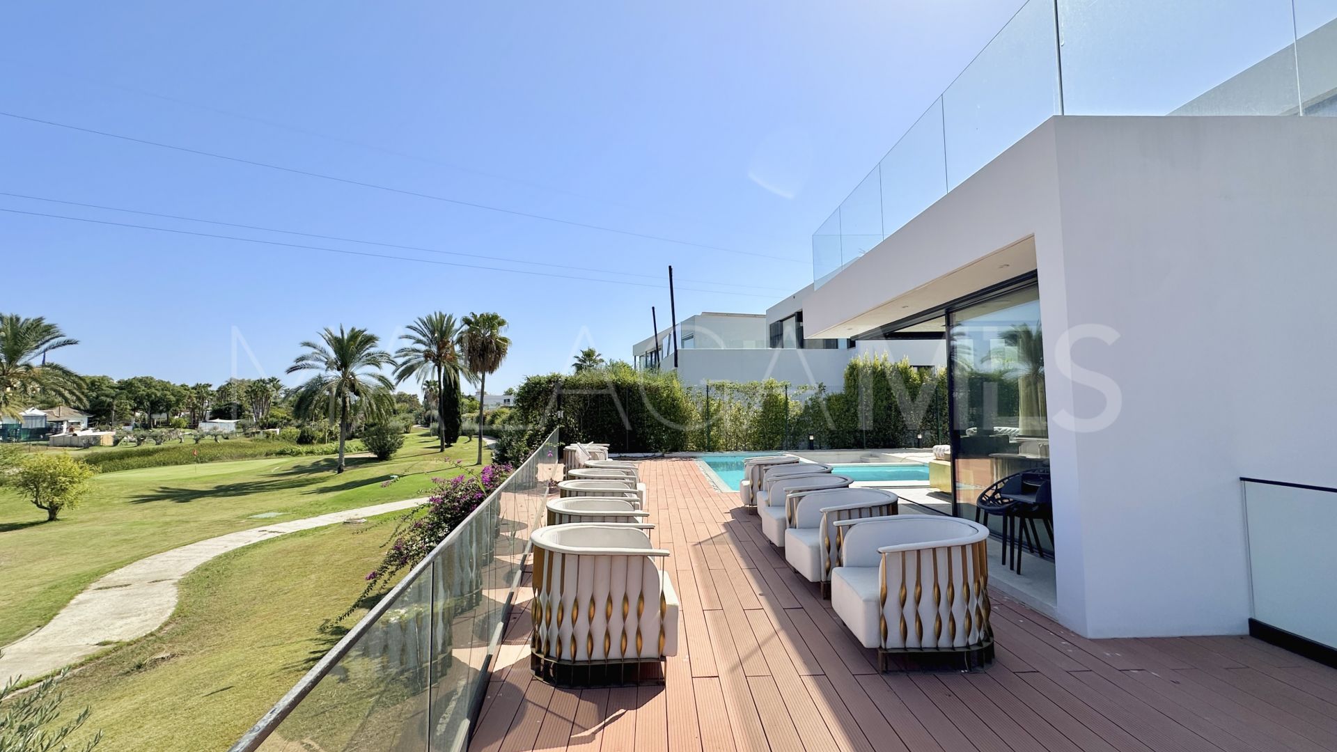 Villa for sale in El Campanario