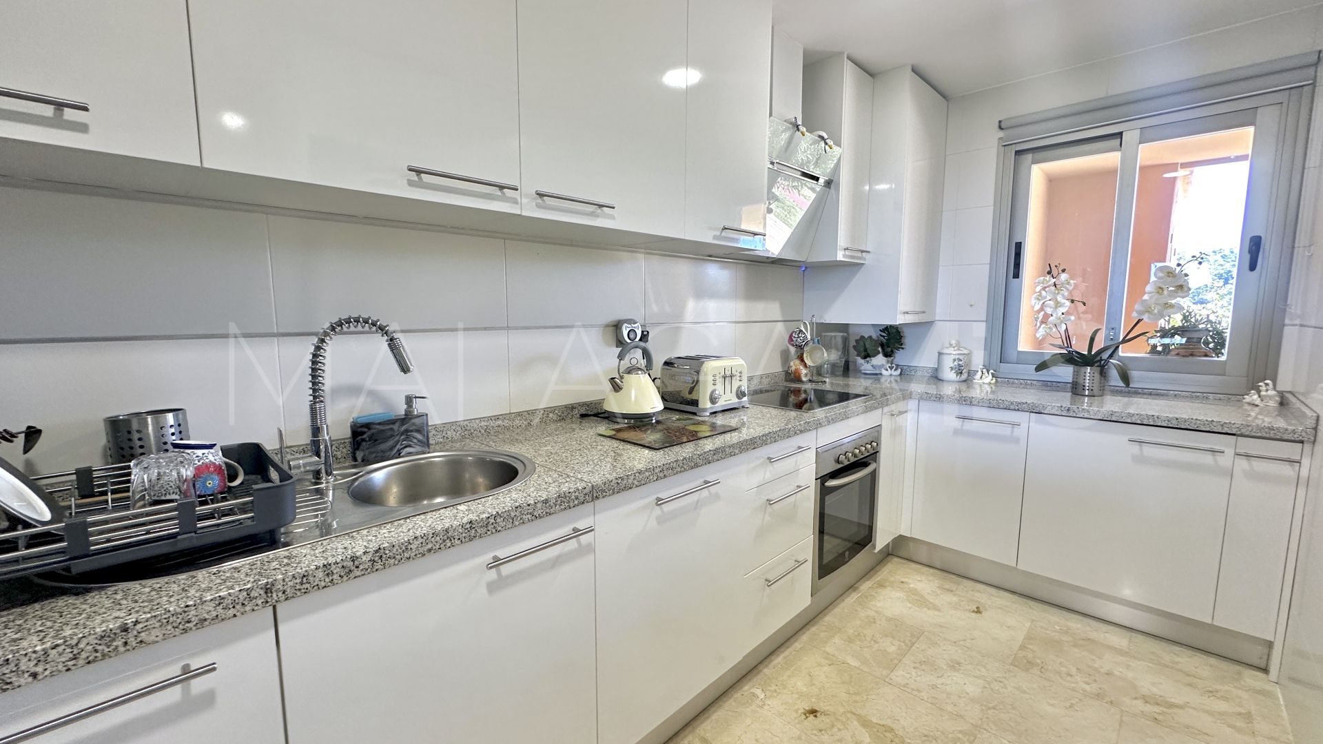 Apartamento planta baja for sale in La Resina Golf