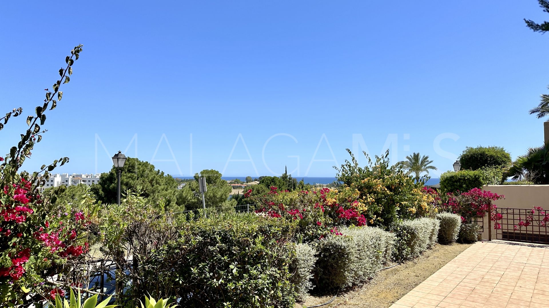 Apartamento planta baja for sale in La Resina Golf