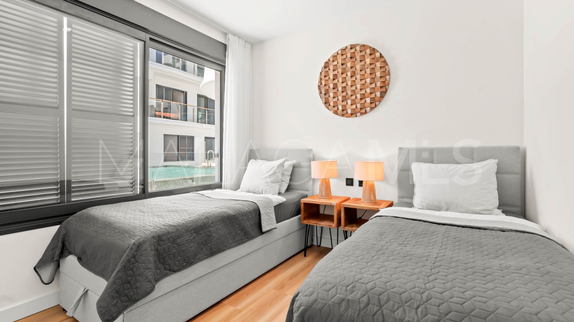 Apartment for sale in Estepona Centre with 2 bedrooms