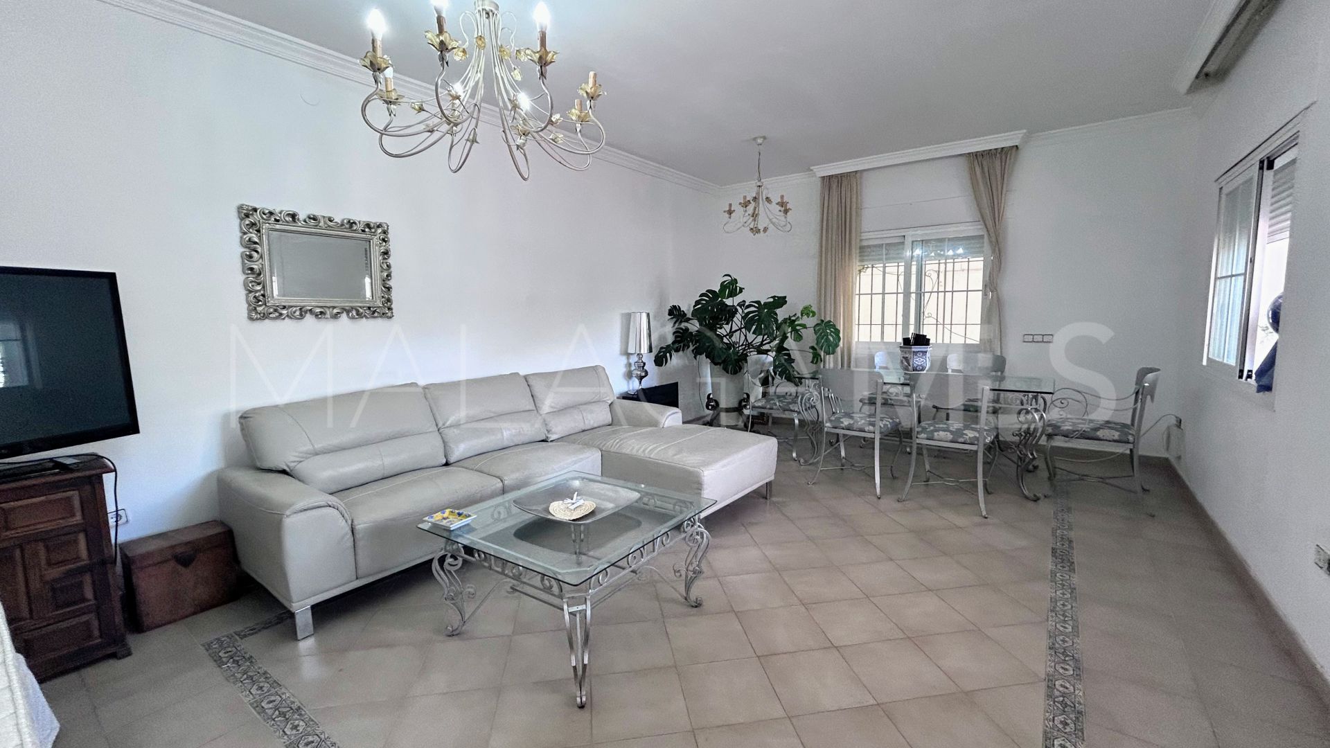 Villa for sale in S. Pedro Centro