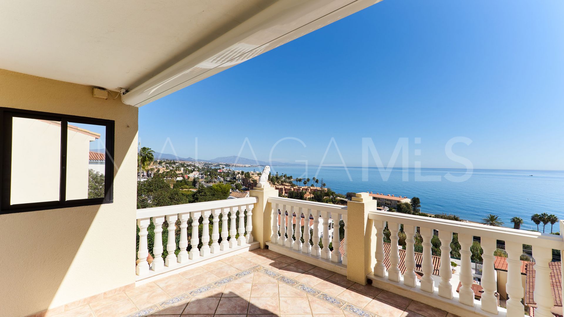 4 bedrooms villa for sale in Buenas Noches