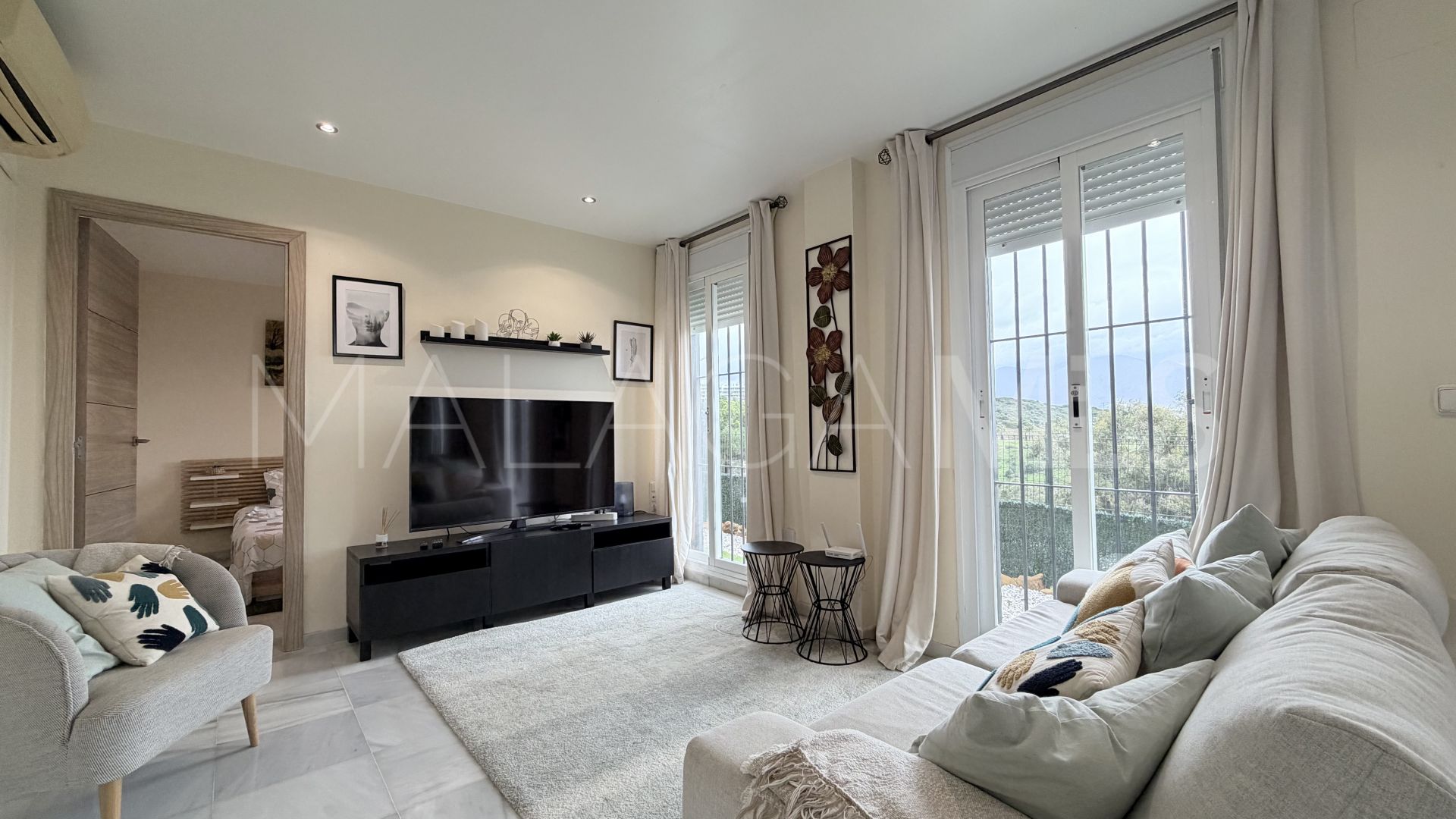 Duplex rez de chaussée for sale in La Duquesa