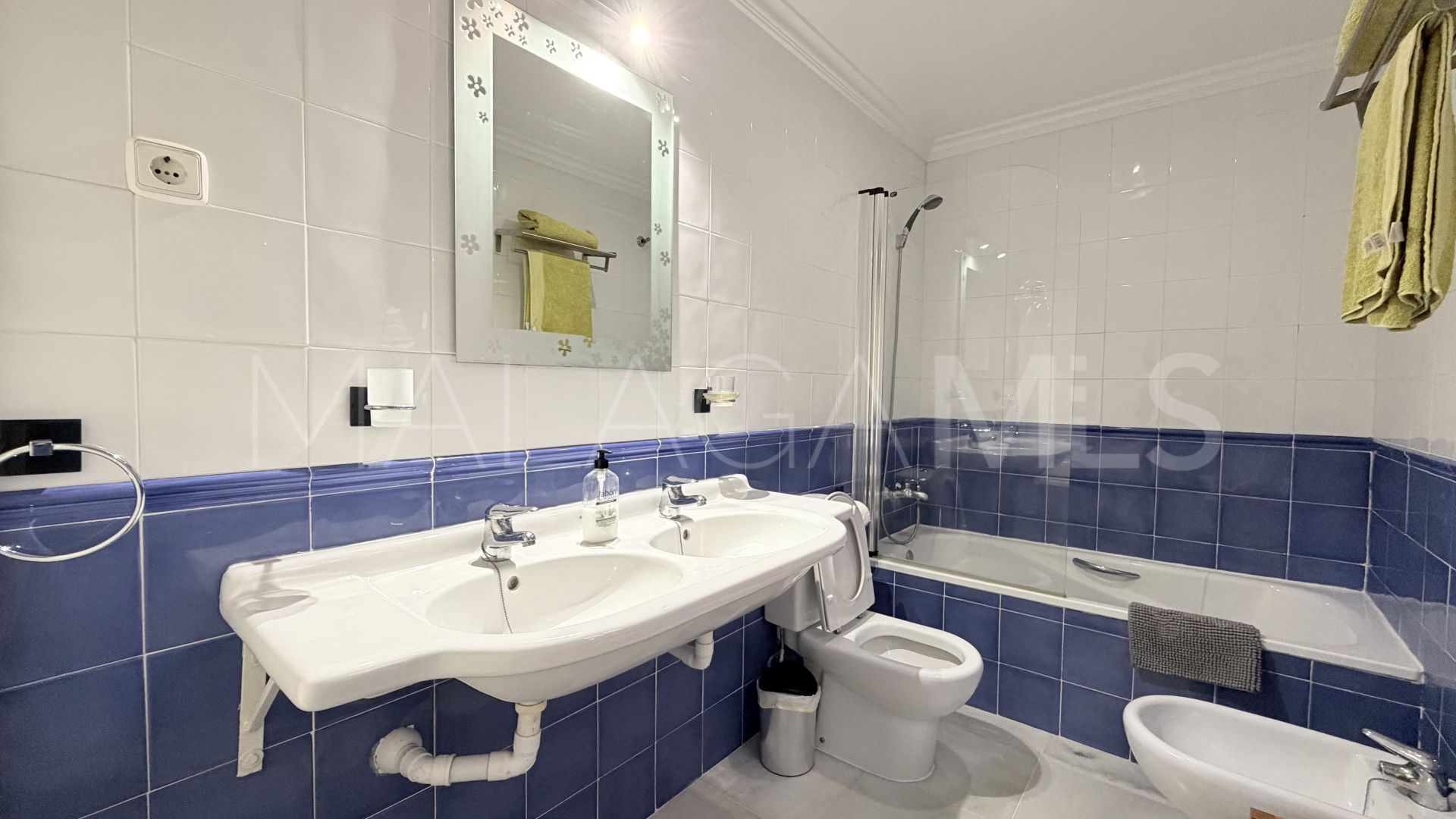 Duplex rez de chaussée for sale in La Duquesa