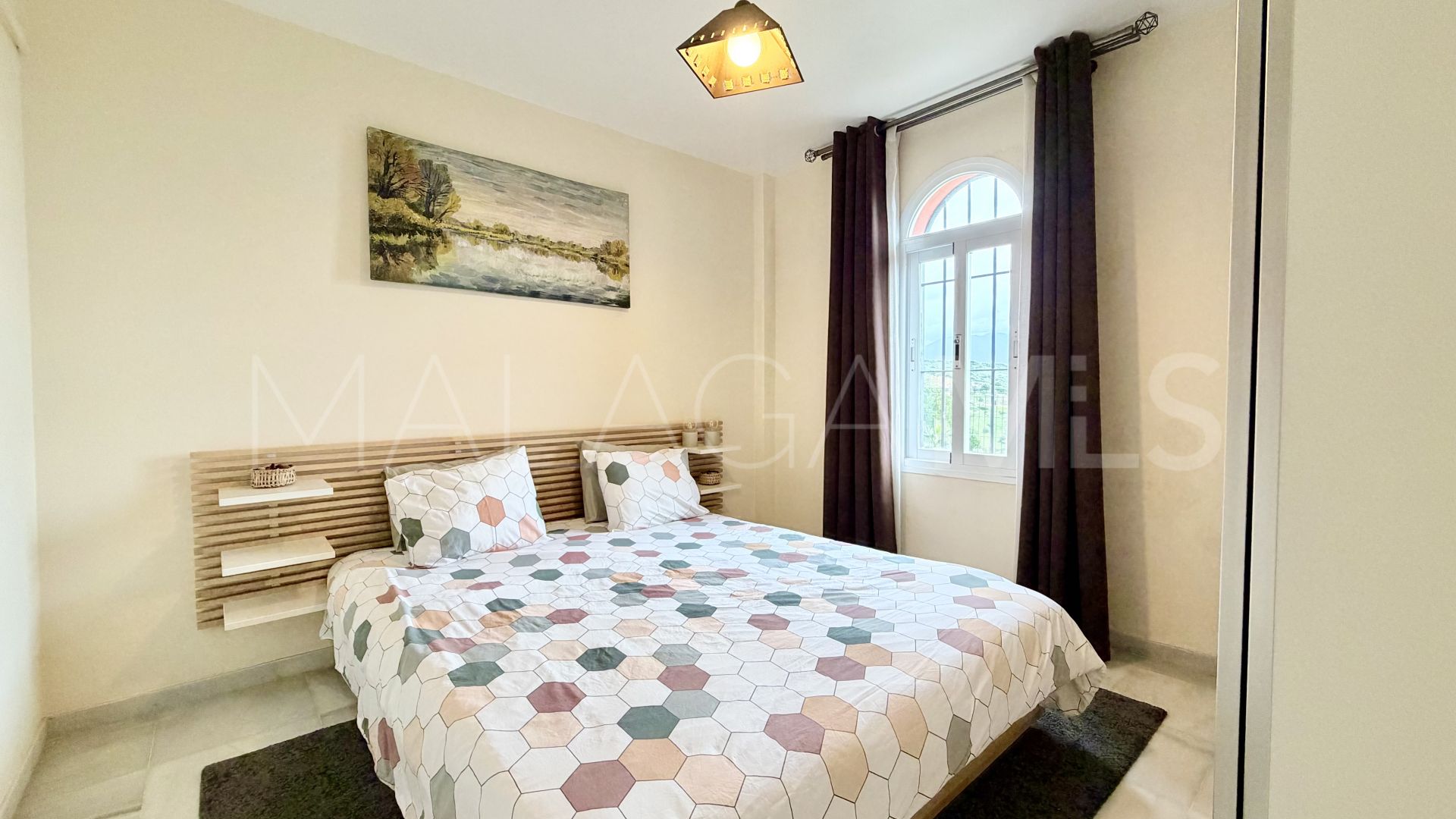 Ground floor duplex for sale in La Duquesa