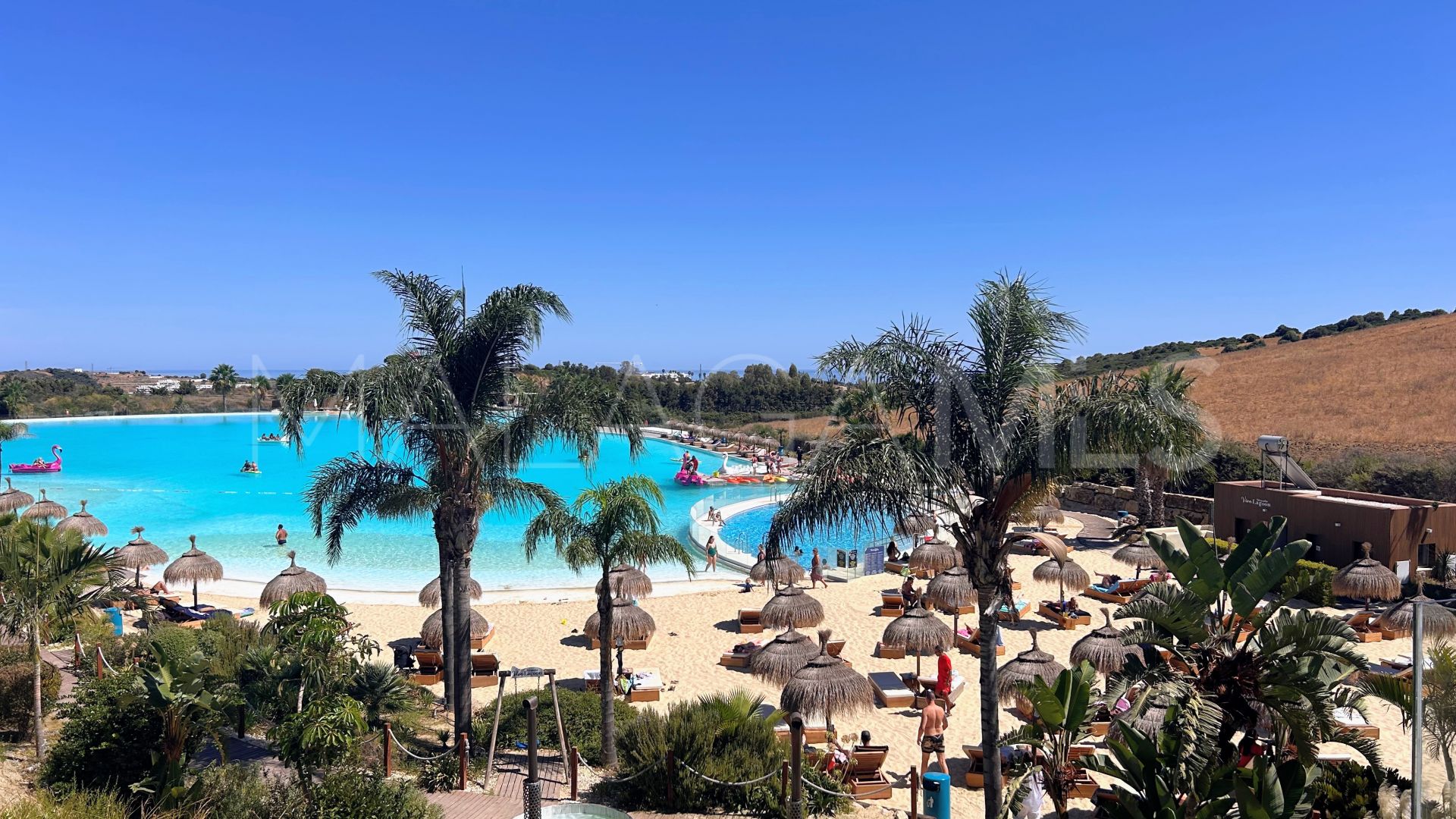 Takvåning for sale in Alcazaba Lagoon