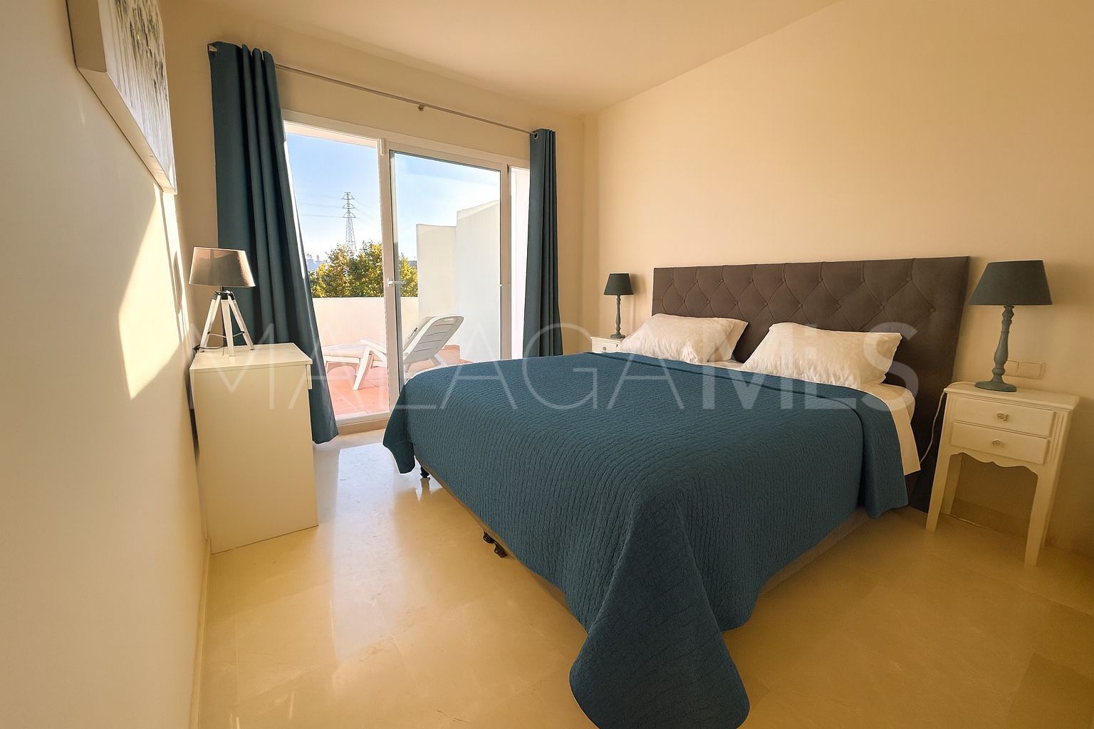 Takvåning for sale in Alcazaba Lagoon