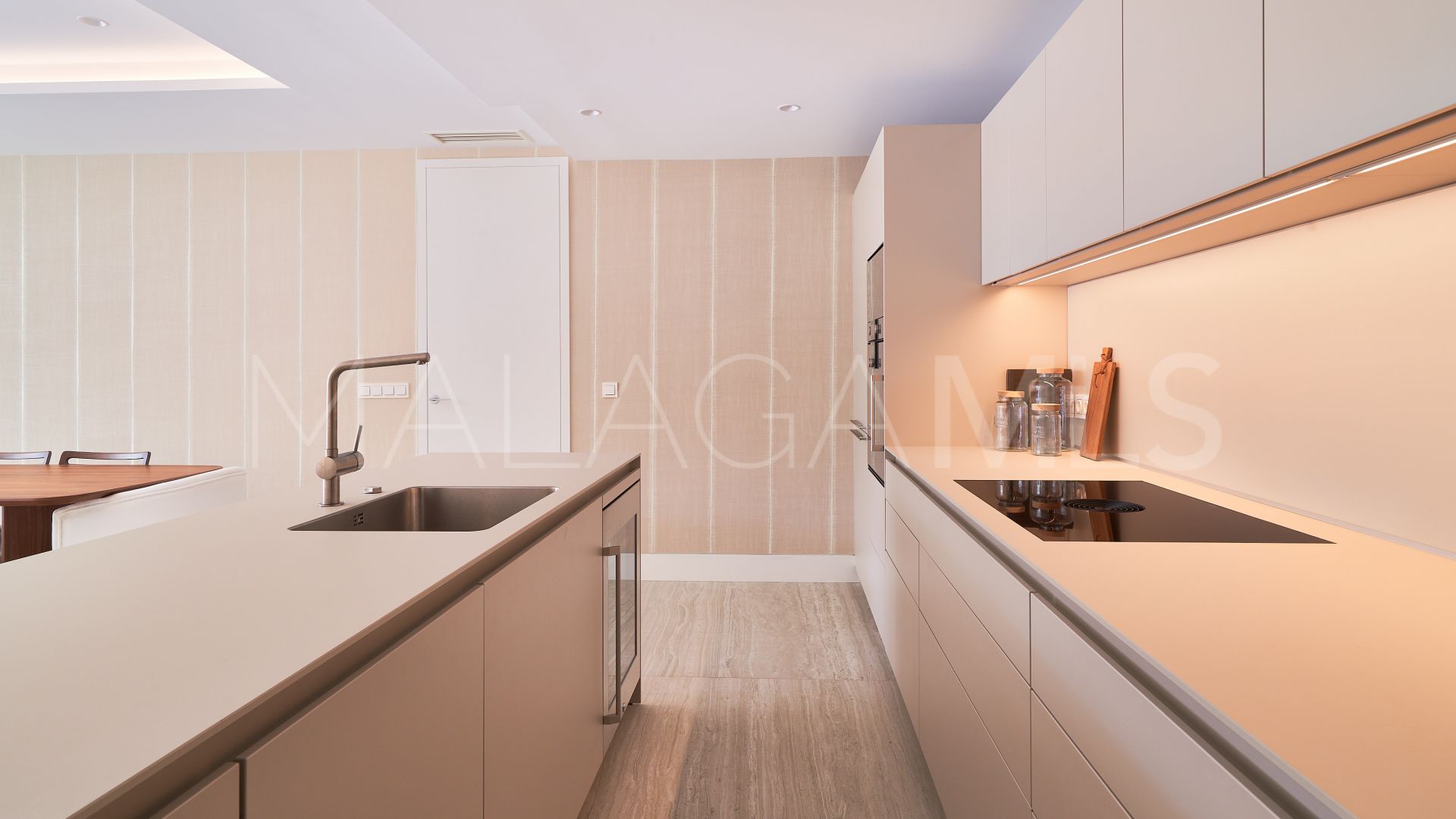 Apartamento with 2 bedrooms a la venta in Guadalobon