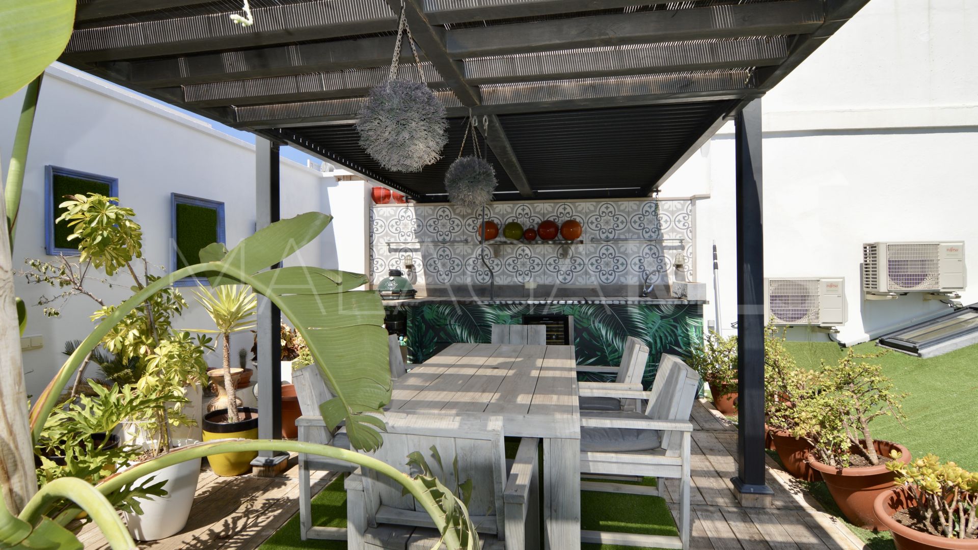 Buy adosado in Estepona Casco Antiguo