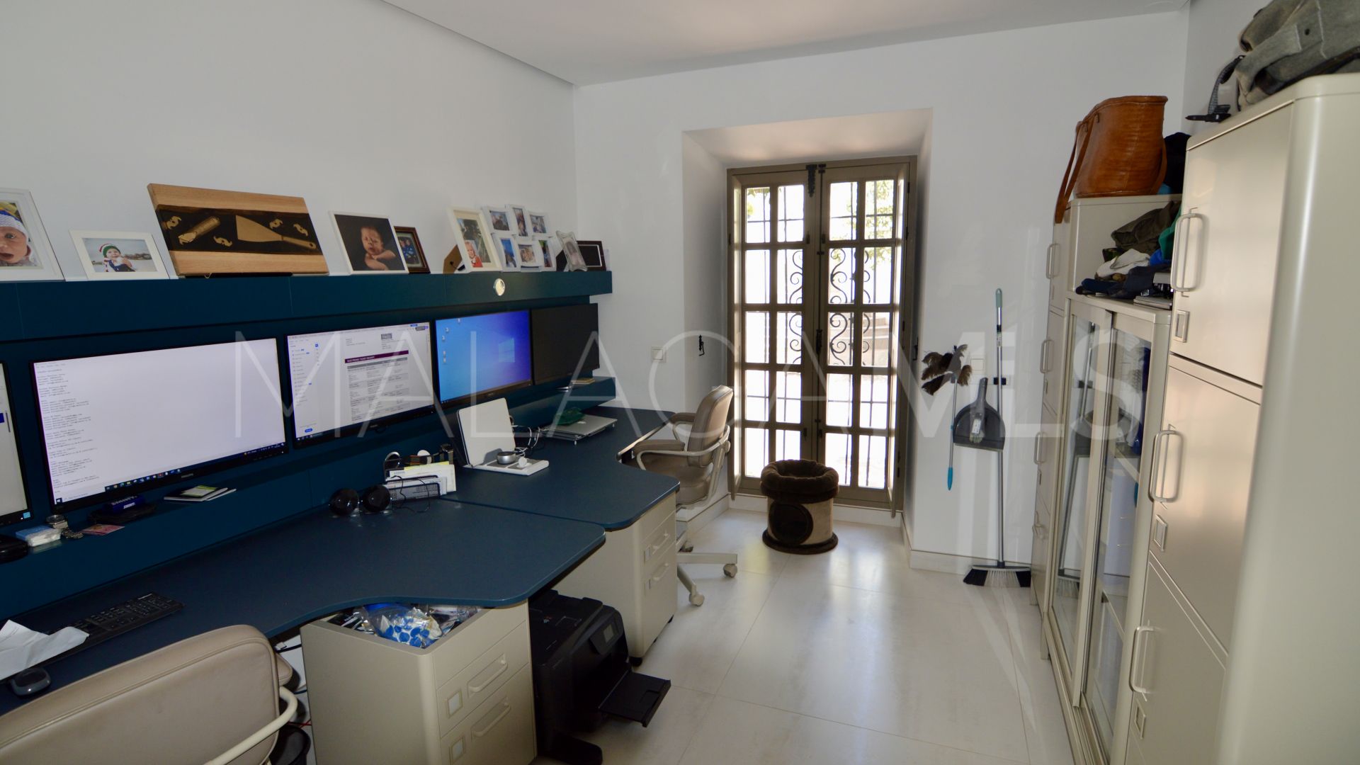 Buy adosado in Estepona Casco Antiguo