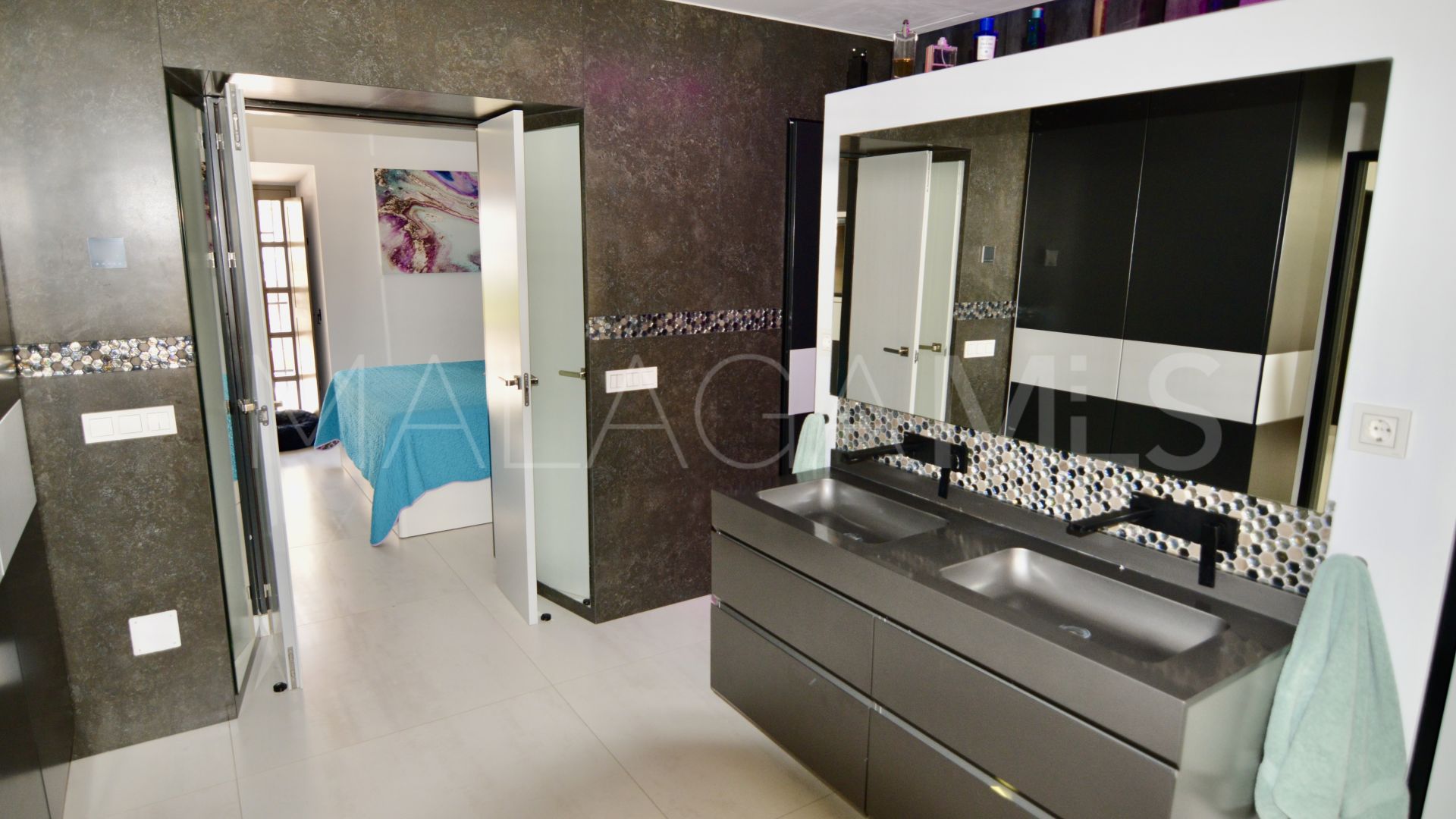 Buy adosado in Estepona Casco Antiguo