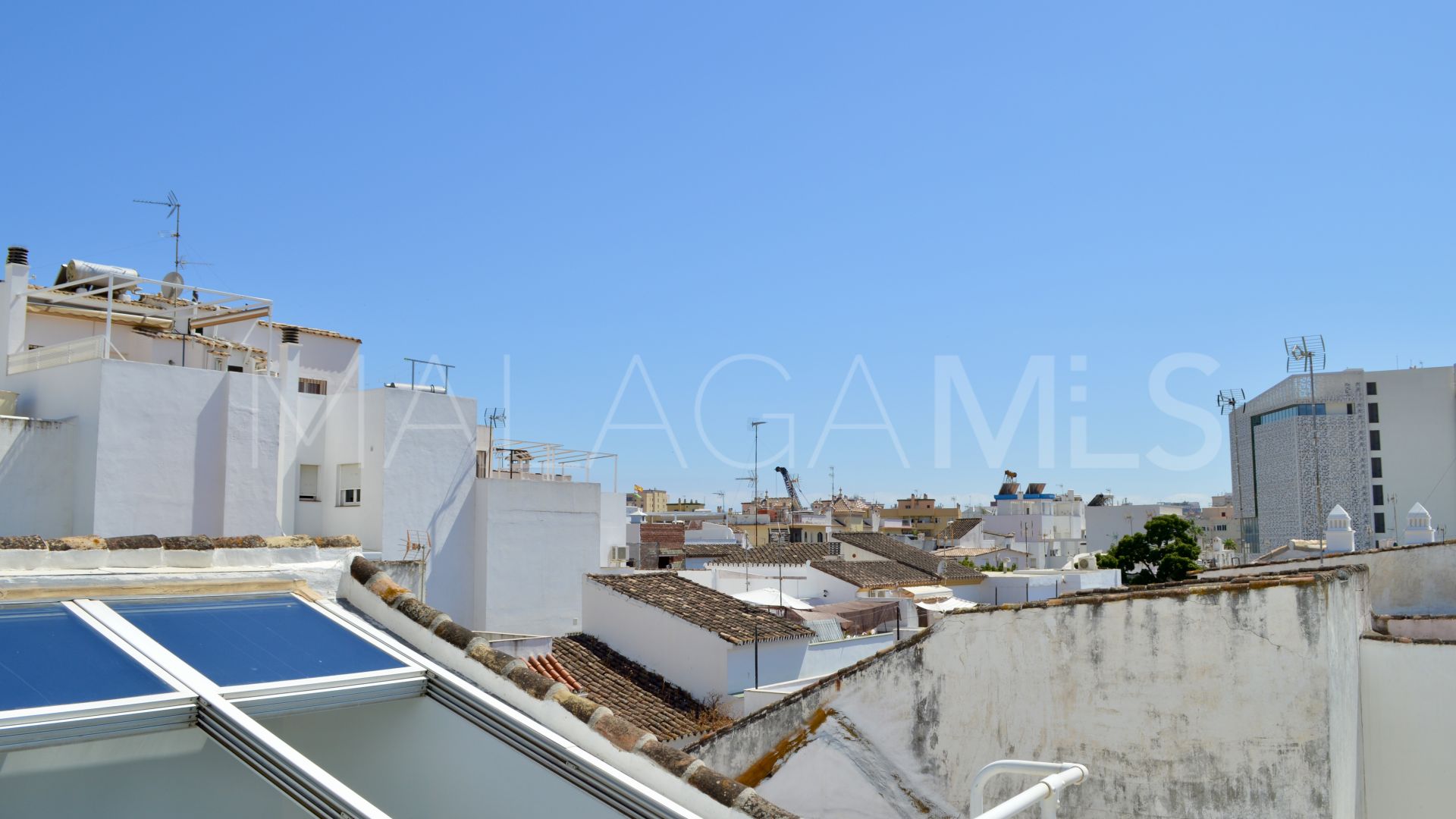 Buy adosado in Estepona Casco Antiguo