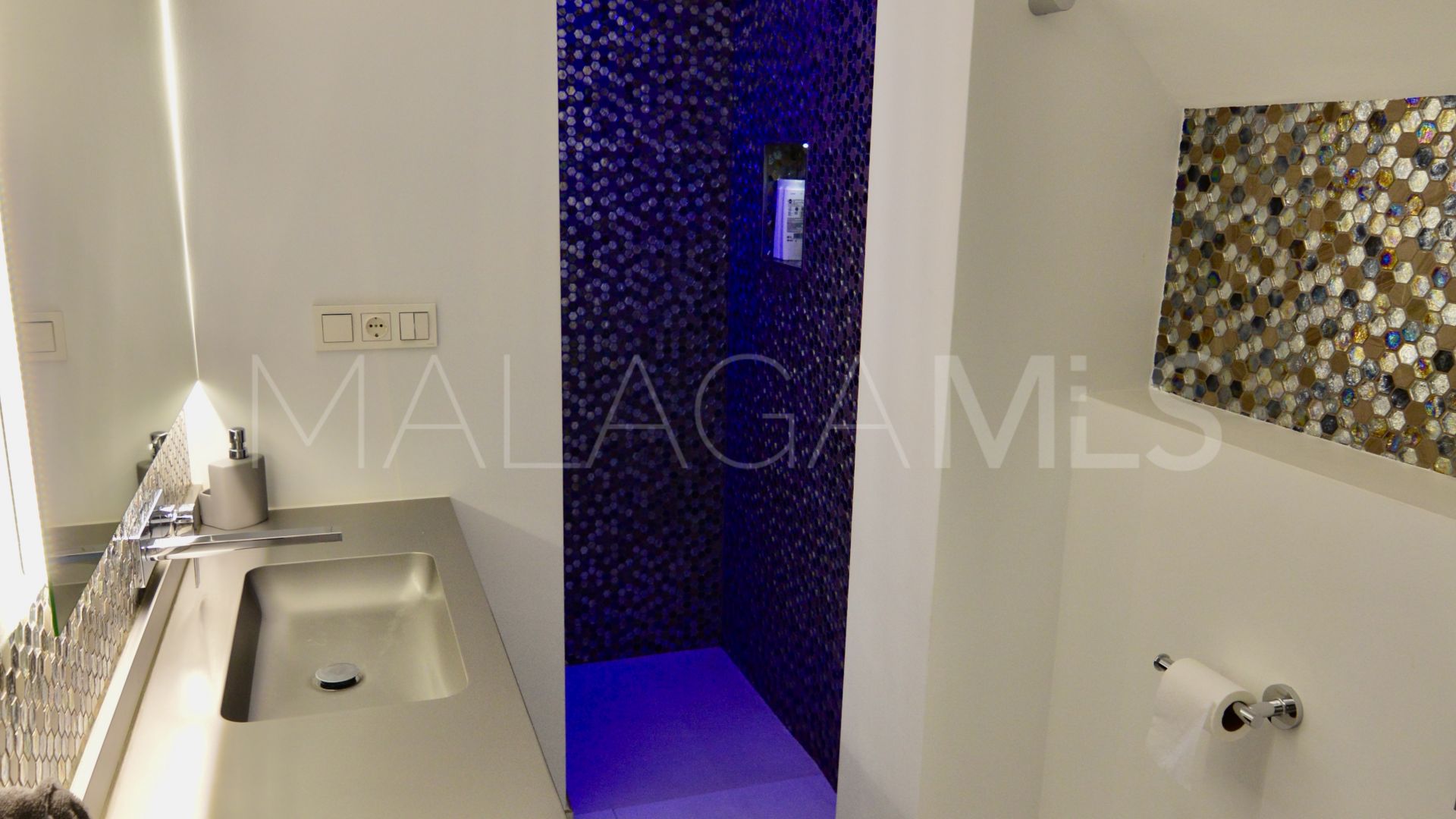 Buy adosado in Estepona Casco Antiguo