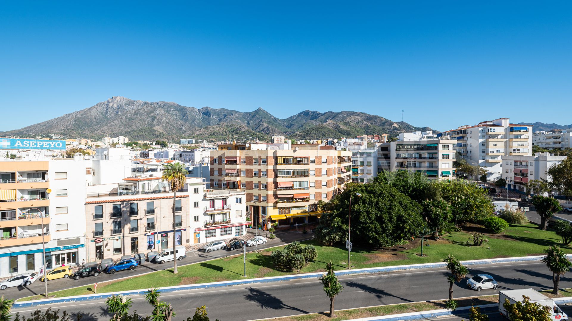 Apartamento for sale in Playa Bajadilla - Puertos