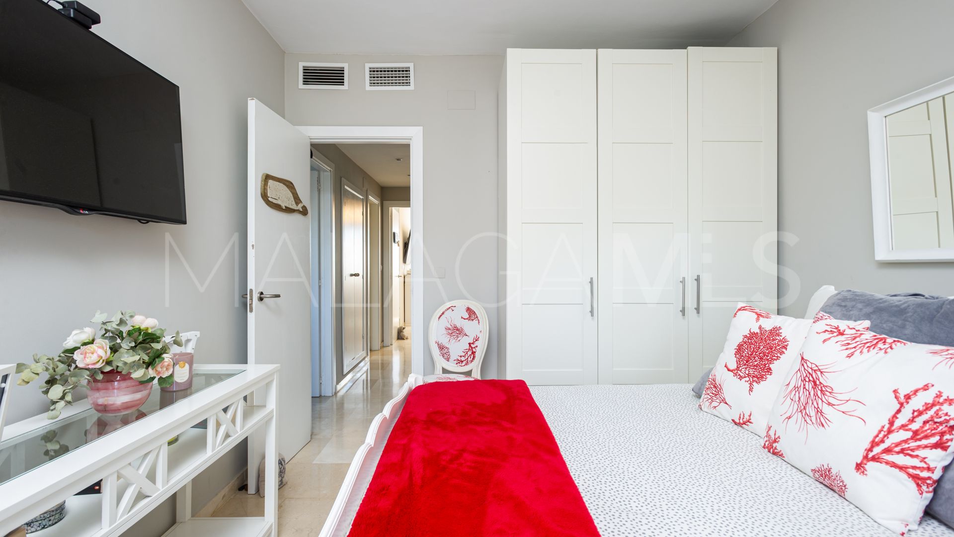 Radhus for sale in La Reserva de los Monteros