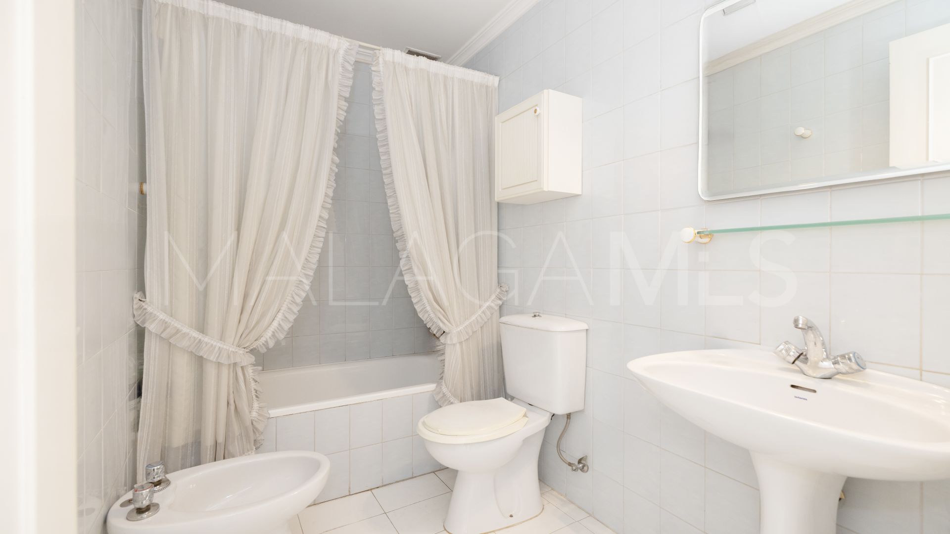 Marbella City 3 bedrooms town house for sale