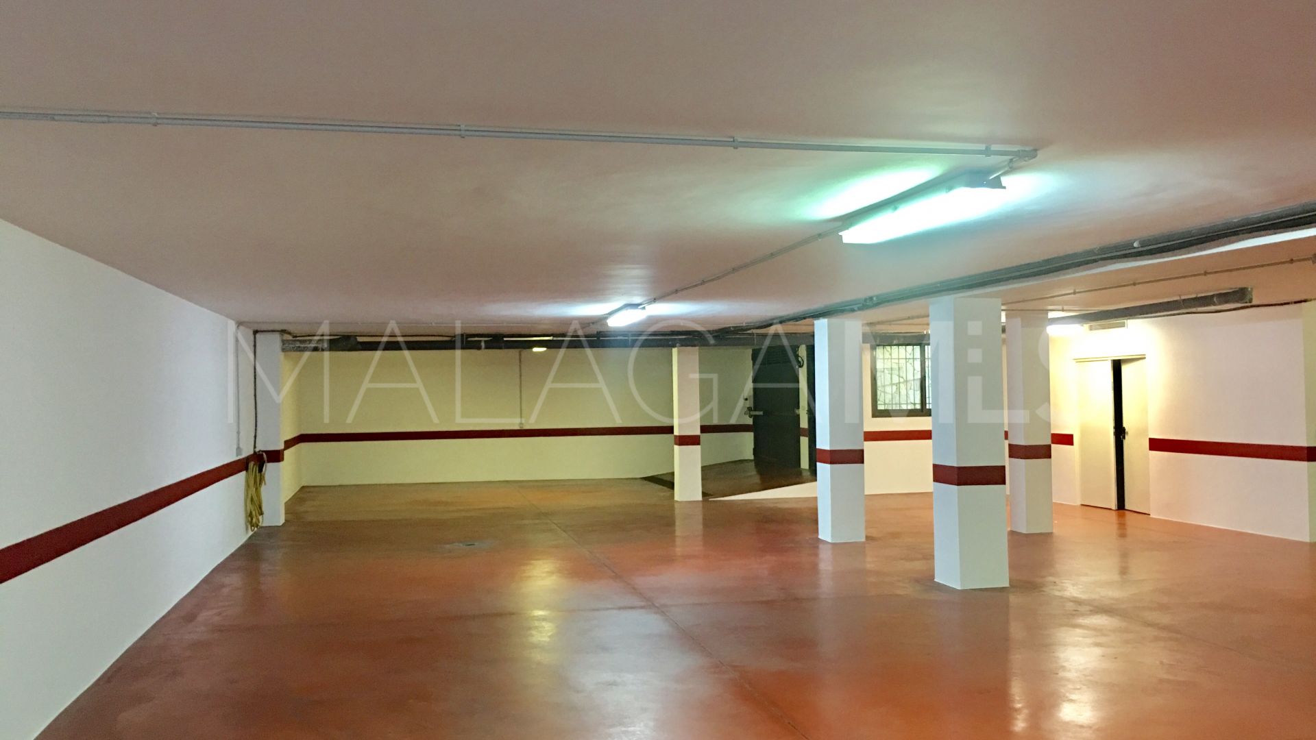 6 bedrooms villa for sale in Rio Real
