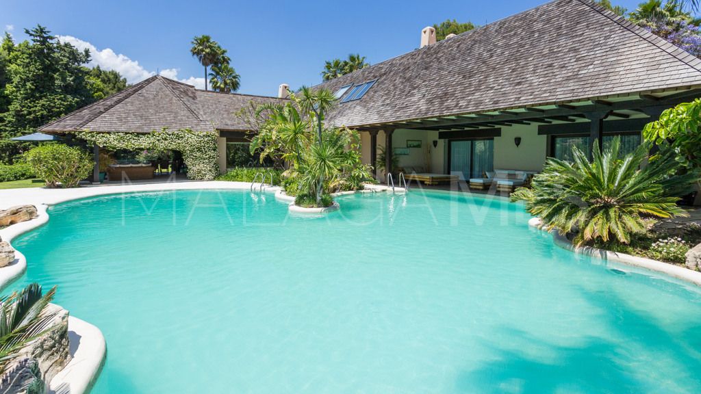 Villa de 6 bedrooms for sale in Rio Real