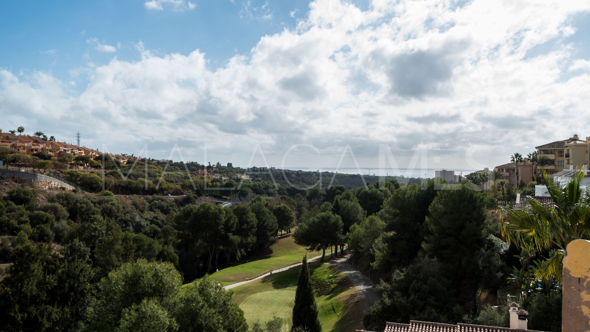8 bedrooms villa in Elviria for sale