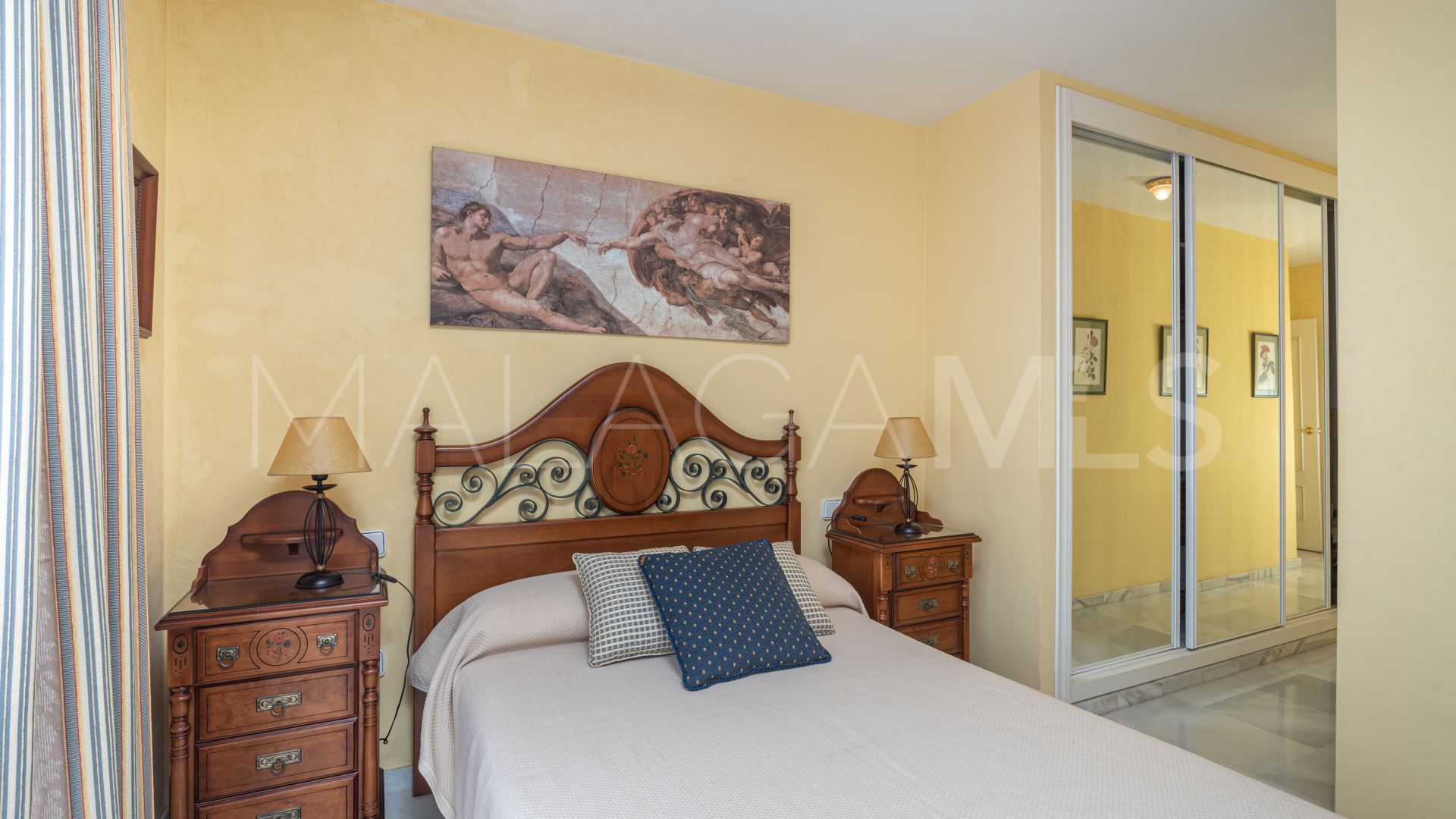 Se vende apartamento with 2 bedrooms in Marbella Centro