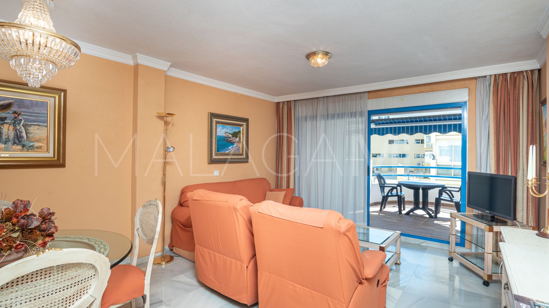 Se vende apartamento with 2 bedrooms in Marbella Centro