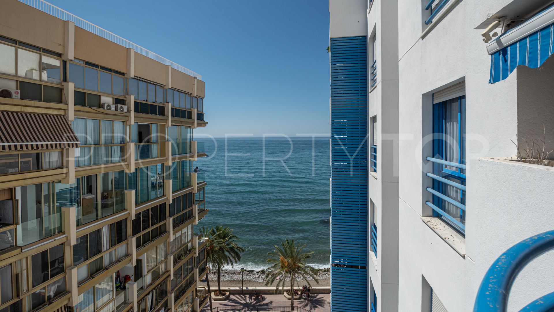 For sale apartment in Marbella Centro with 2 bedrooms